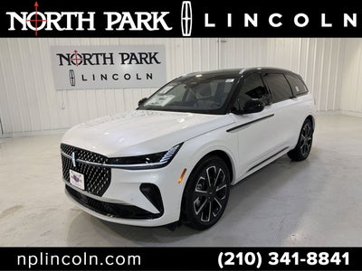 2026 Lincoln Nautilus Reserve Hybrid