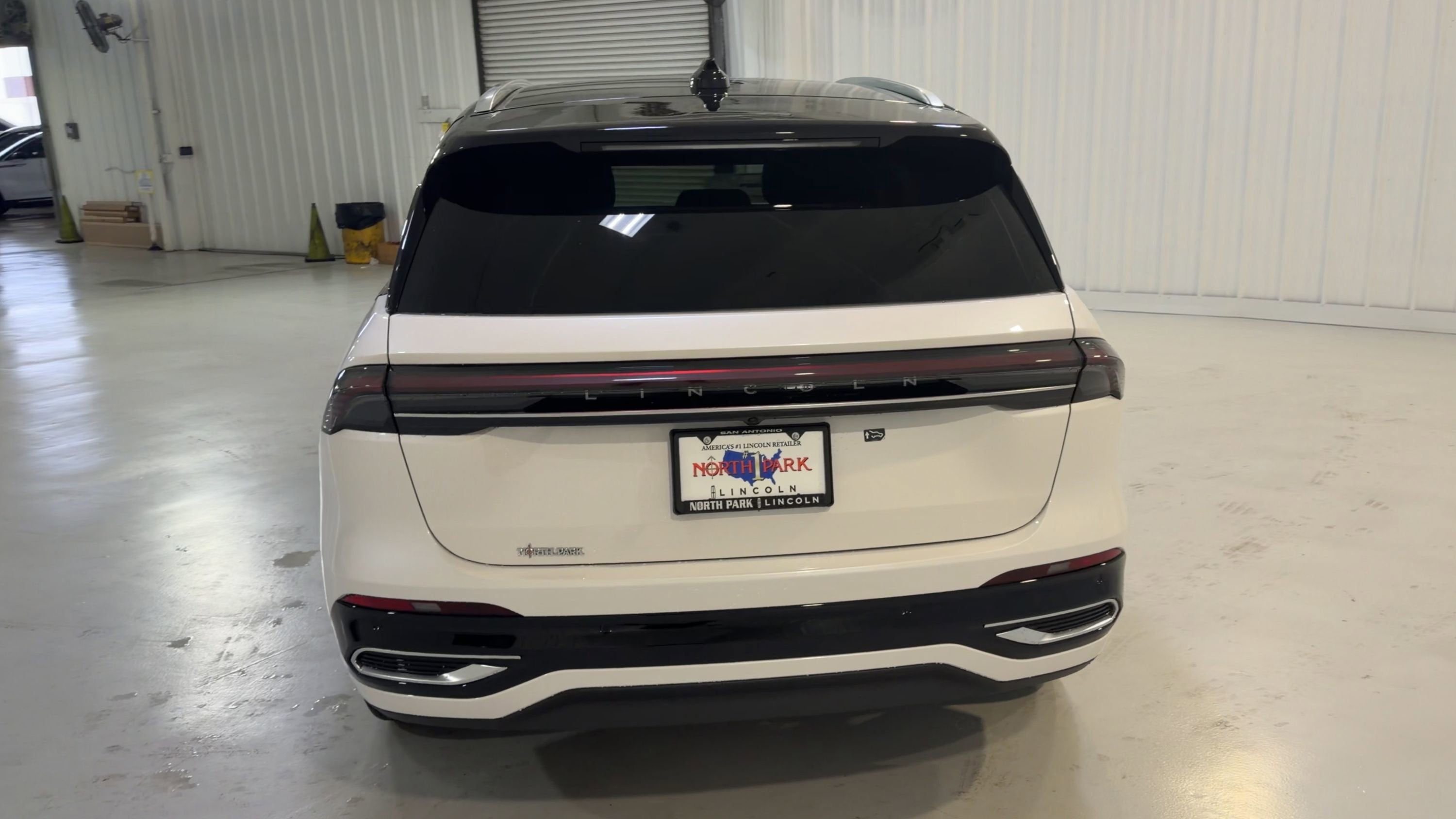 2026 Lincoln Nautilus Reserve Hybrid