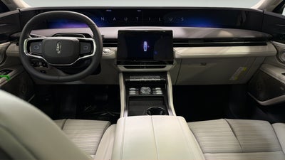 2026 Lincoln Nautilus Reserve Hybrid