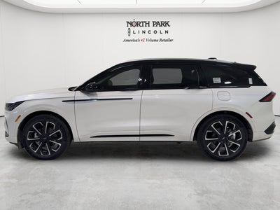 2026 Lincoln Nautilus Reserve Hybrid