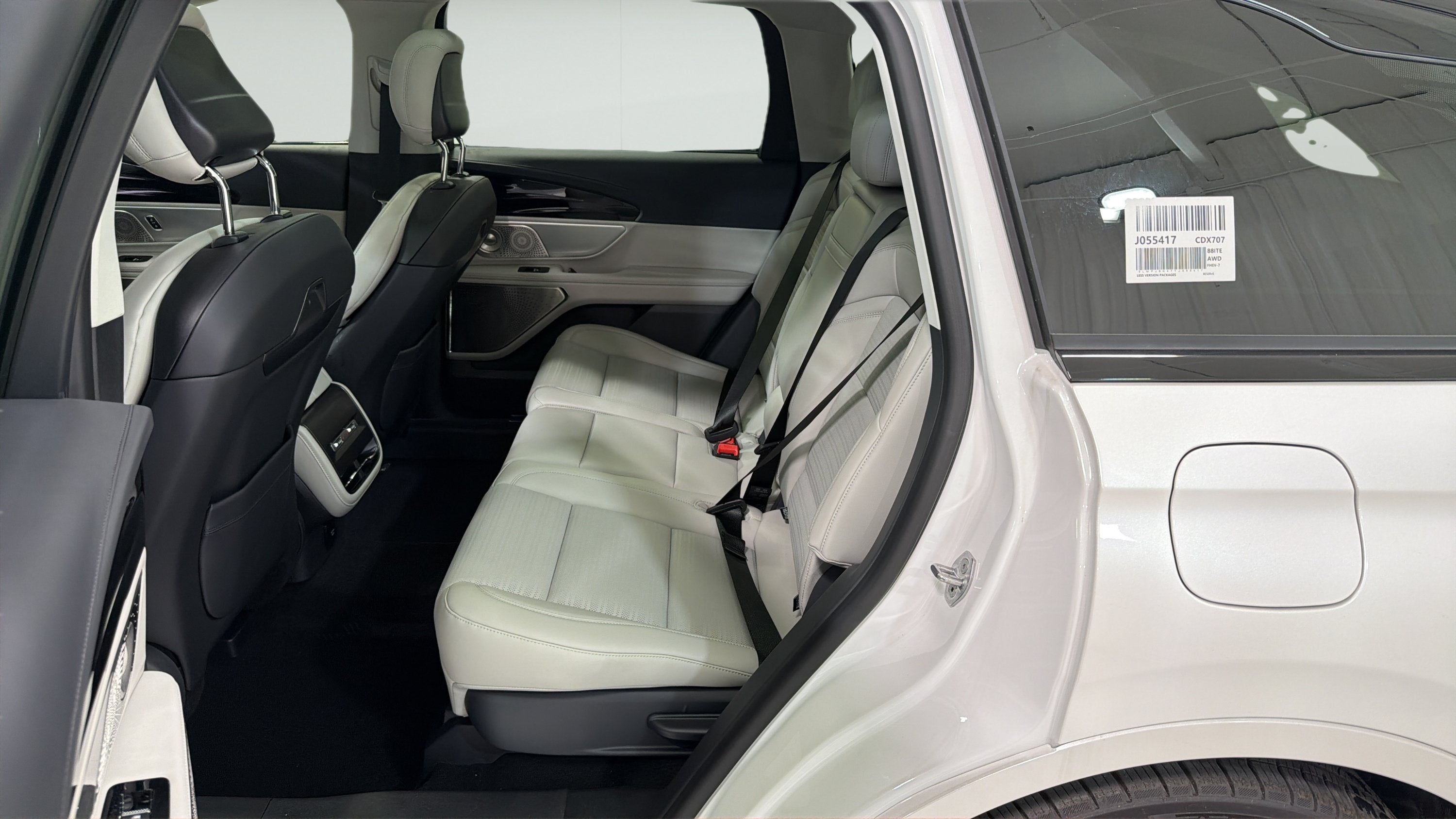 2026 Lincoln Nautilus Reserve Hybrid
