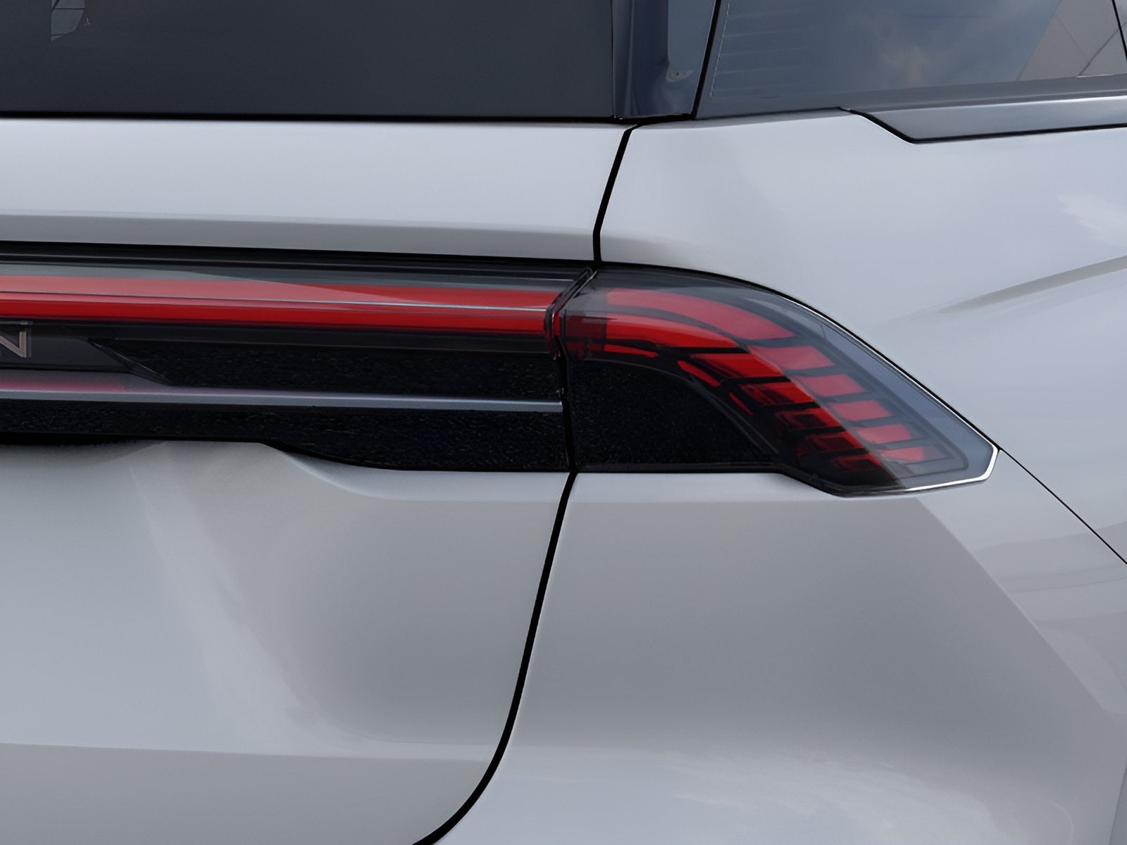 2026 Lincoln Nautilus Reserve Hybrid