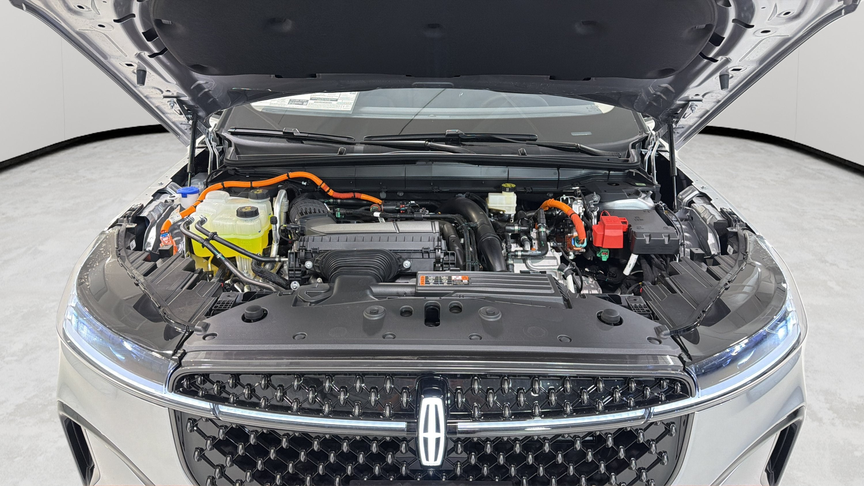 2026 Lincoln Nautilus Reserve Hybrid