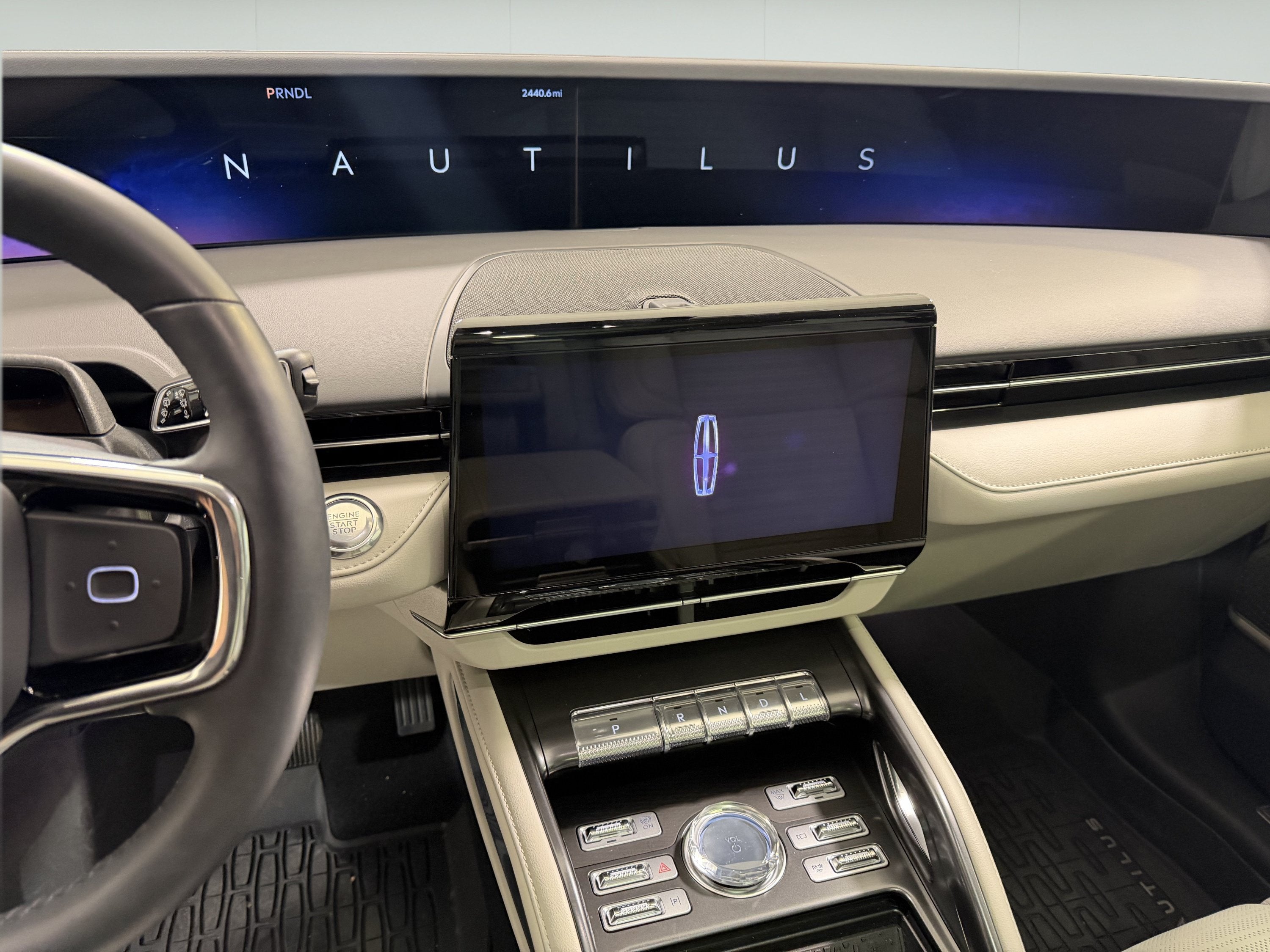 2026 Lincoln Nautilus Reserve