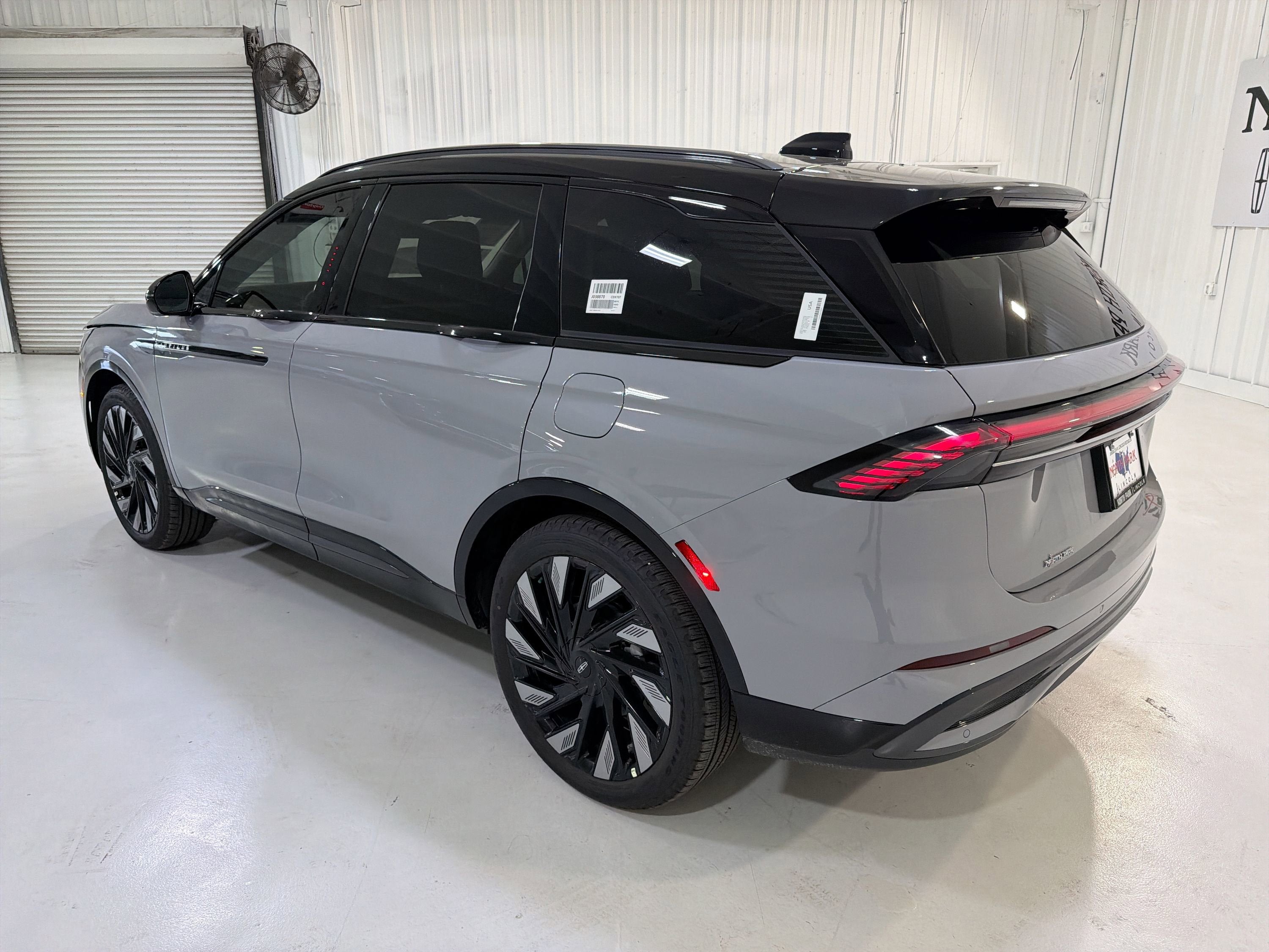 2026 Lincoln Nautilus Reserve Hybrid
