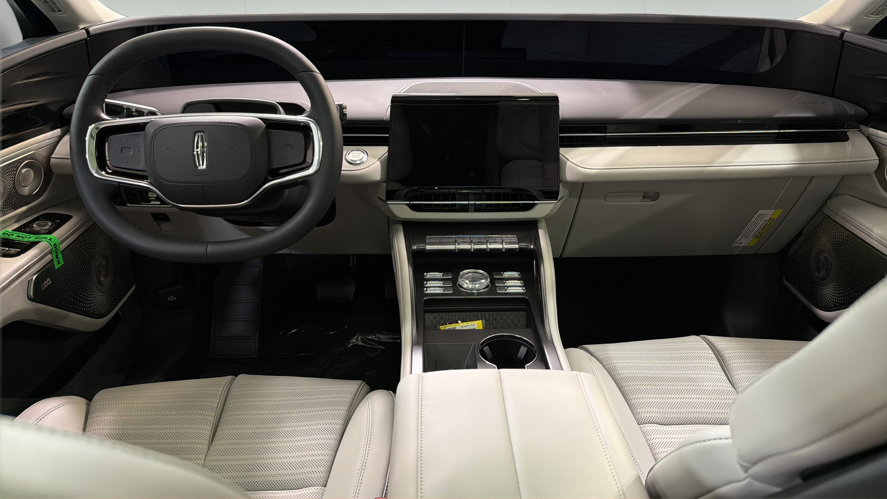 2026 Lincoln Nautilus Reserve Hybrid