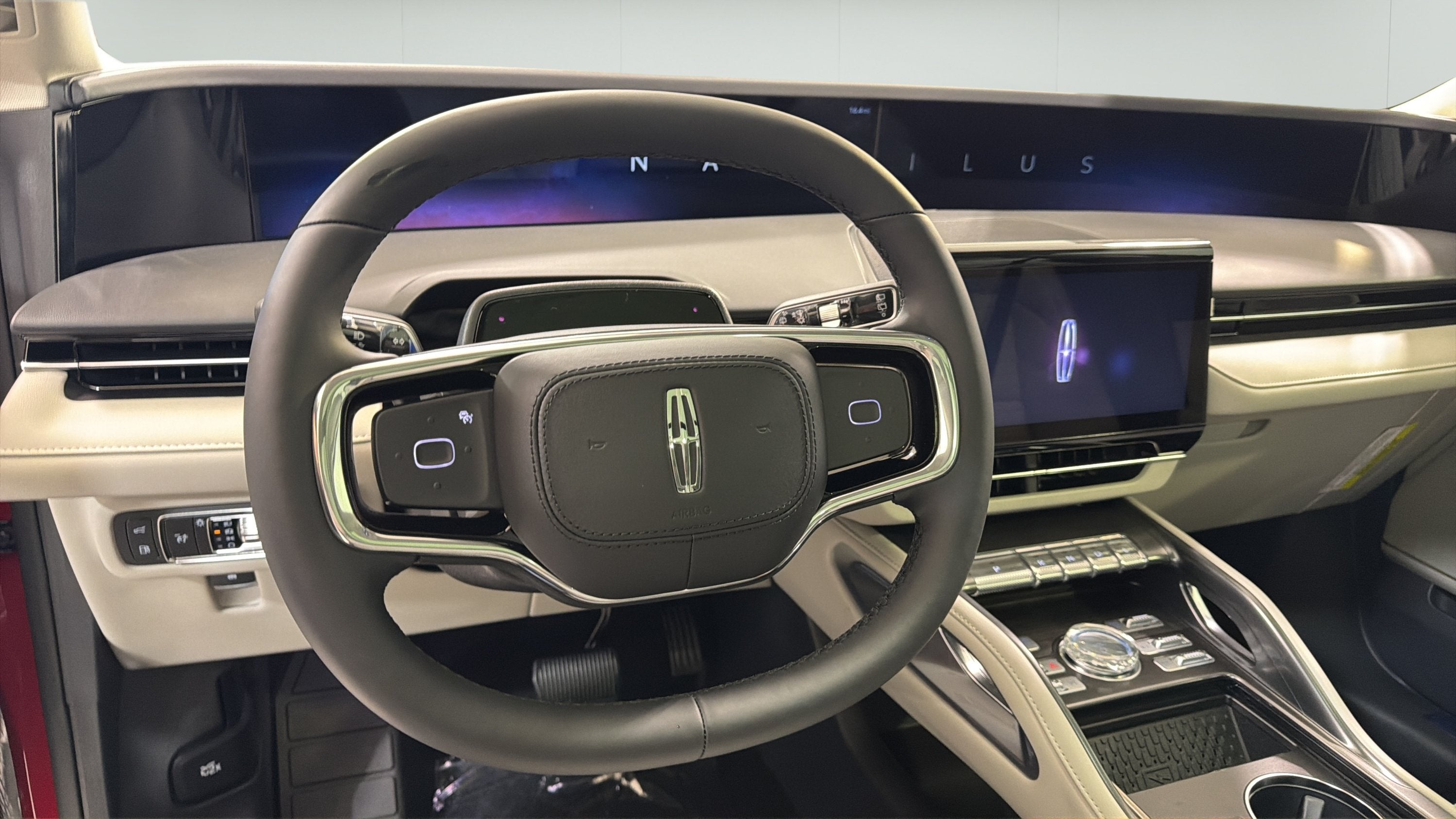 2026 Lincoln Nautilus Reserve Hybrid