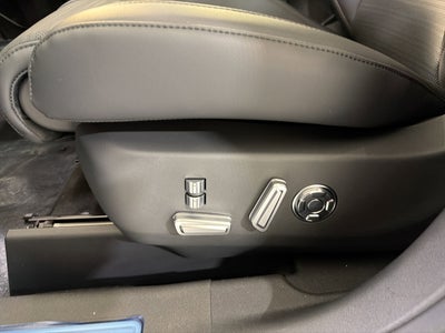 2026 Lincoln Nautilus Reserve Hybrid