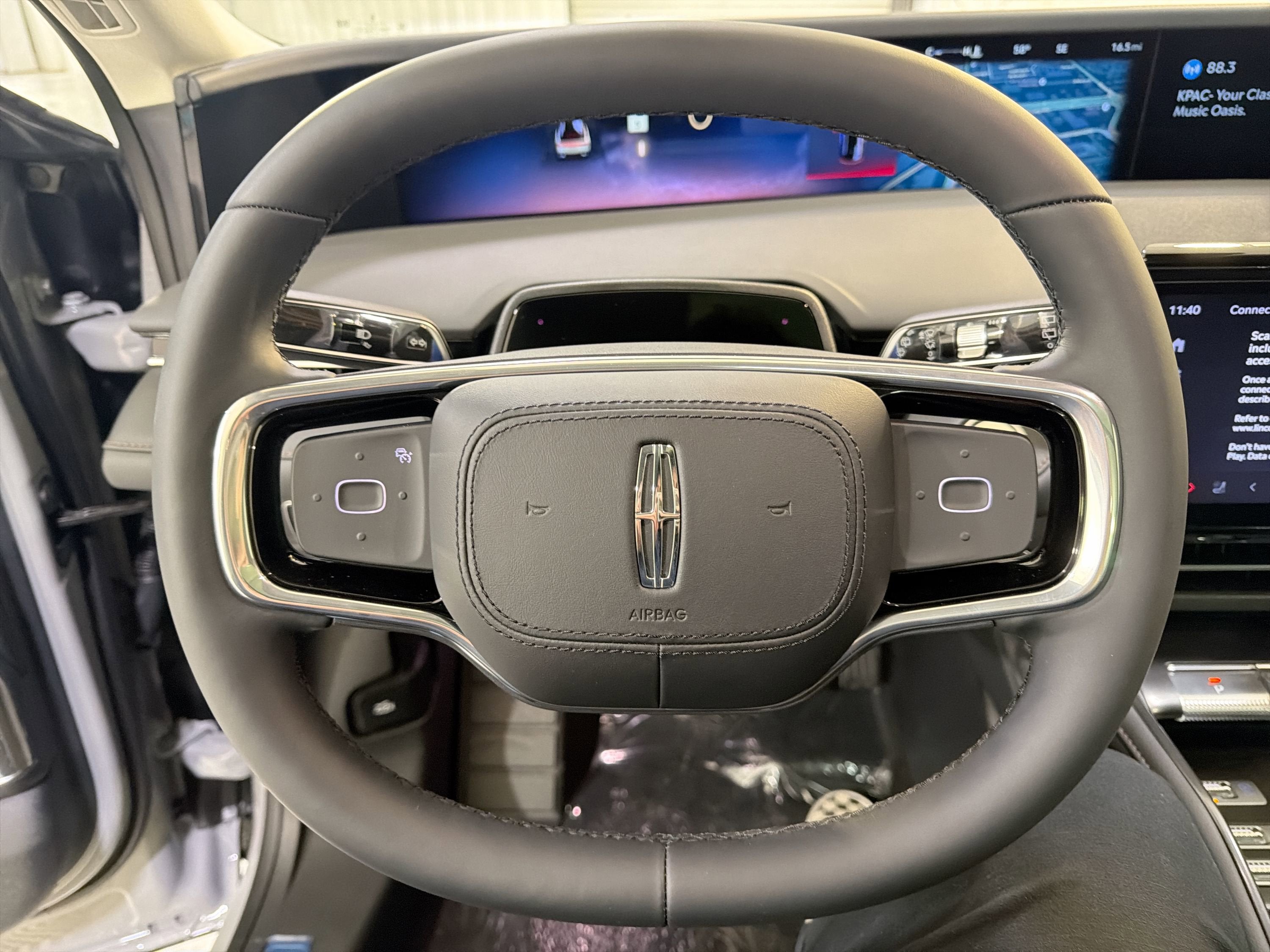 2026 Lincoln Nautilus Reserve Hybrid