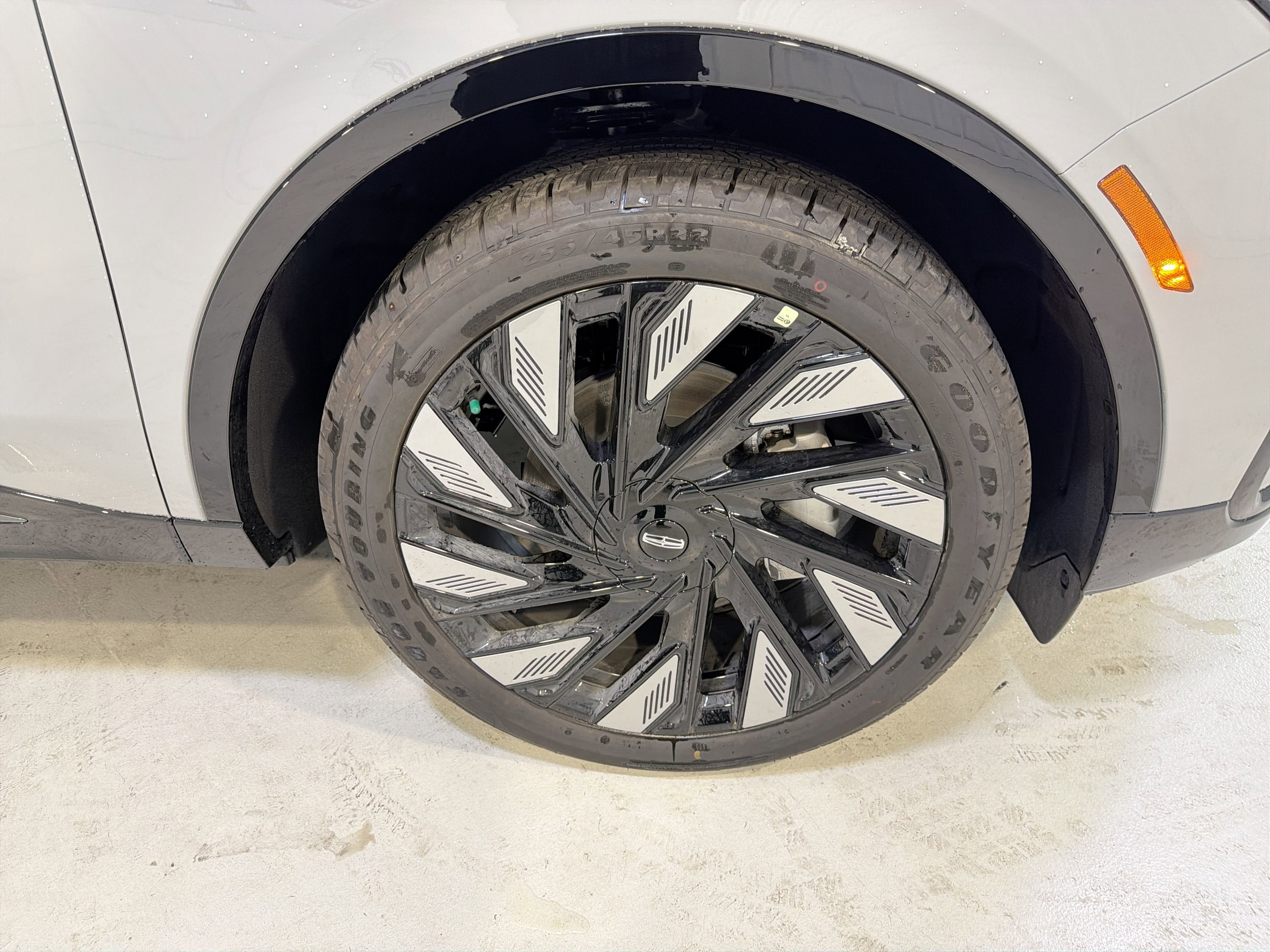 2026 Lincoln Nautilus Reserve Hybrid