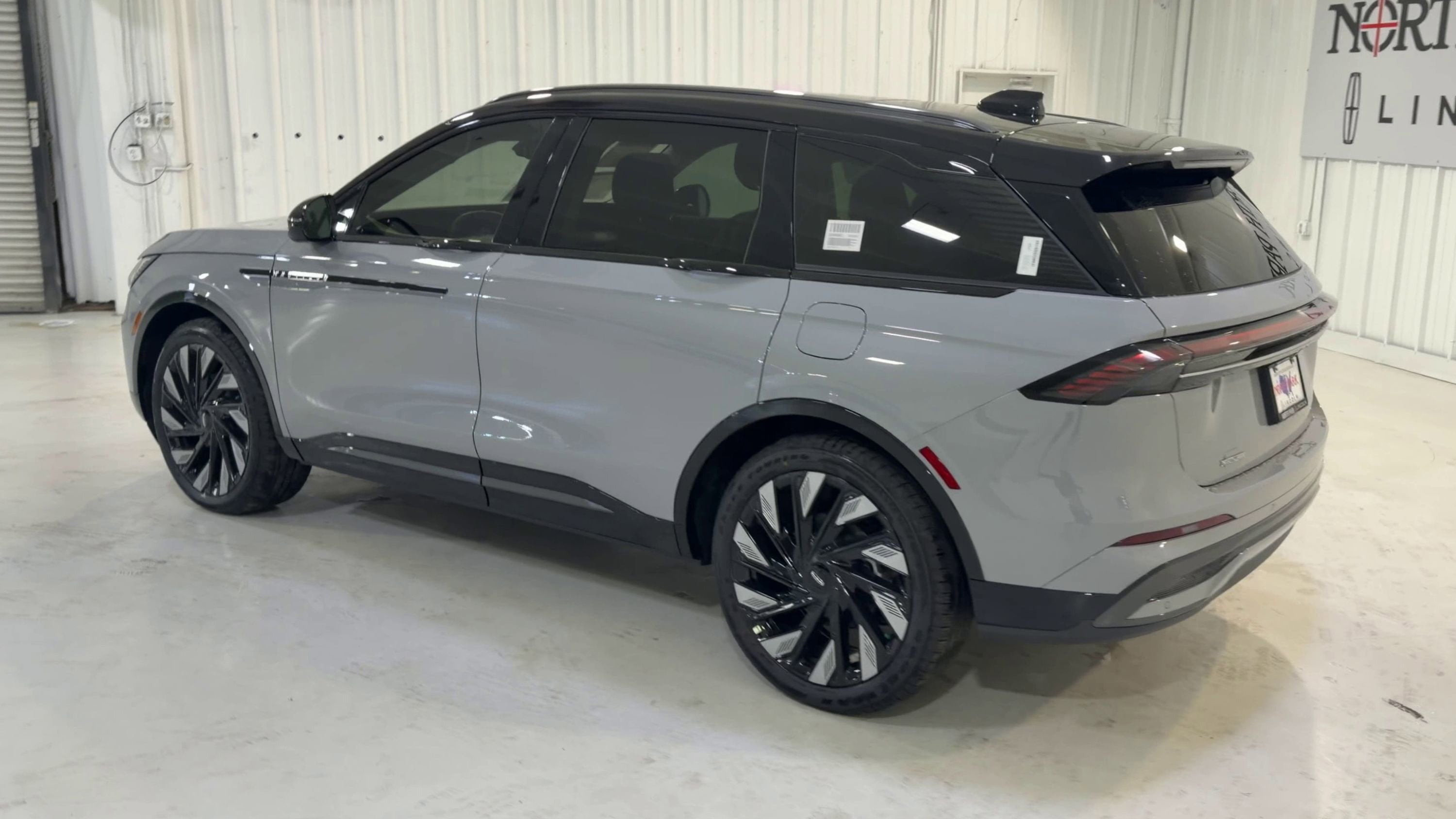 2026 Lincoln Nautilus Reserve Hybrid