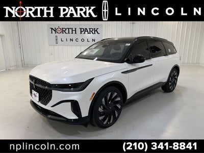 2026 Lincoln Nautilus Reserve Hybrid