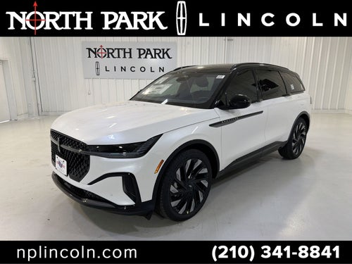 2026 Lincoln Nautilus Reserve Hybrid