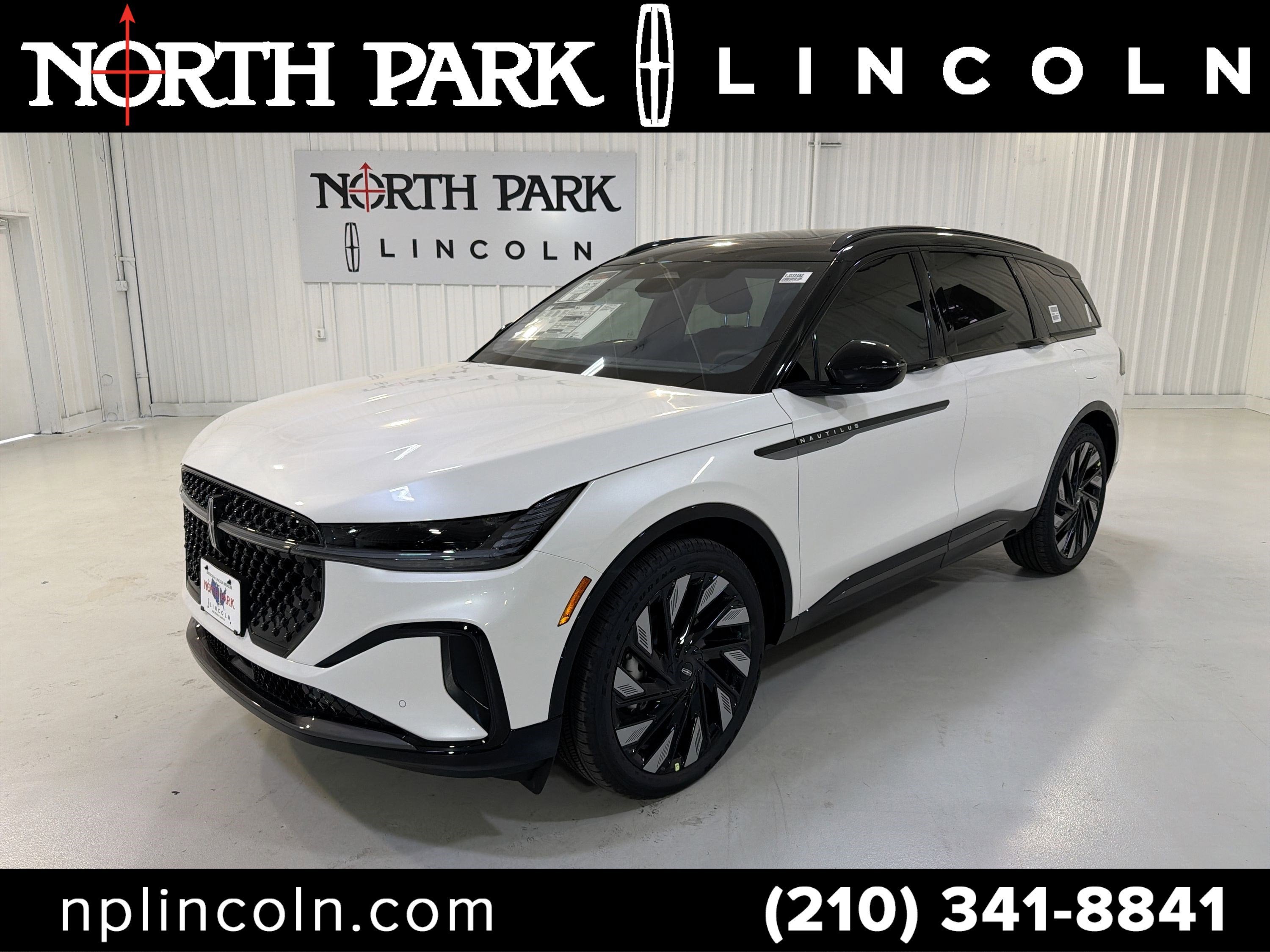 2026 Lincoln Nautilus Reserve Hybrid