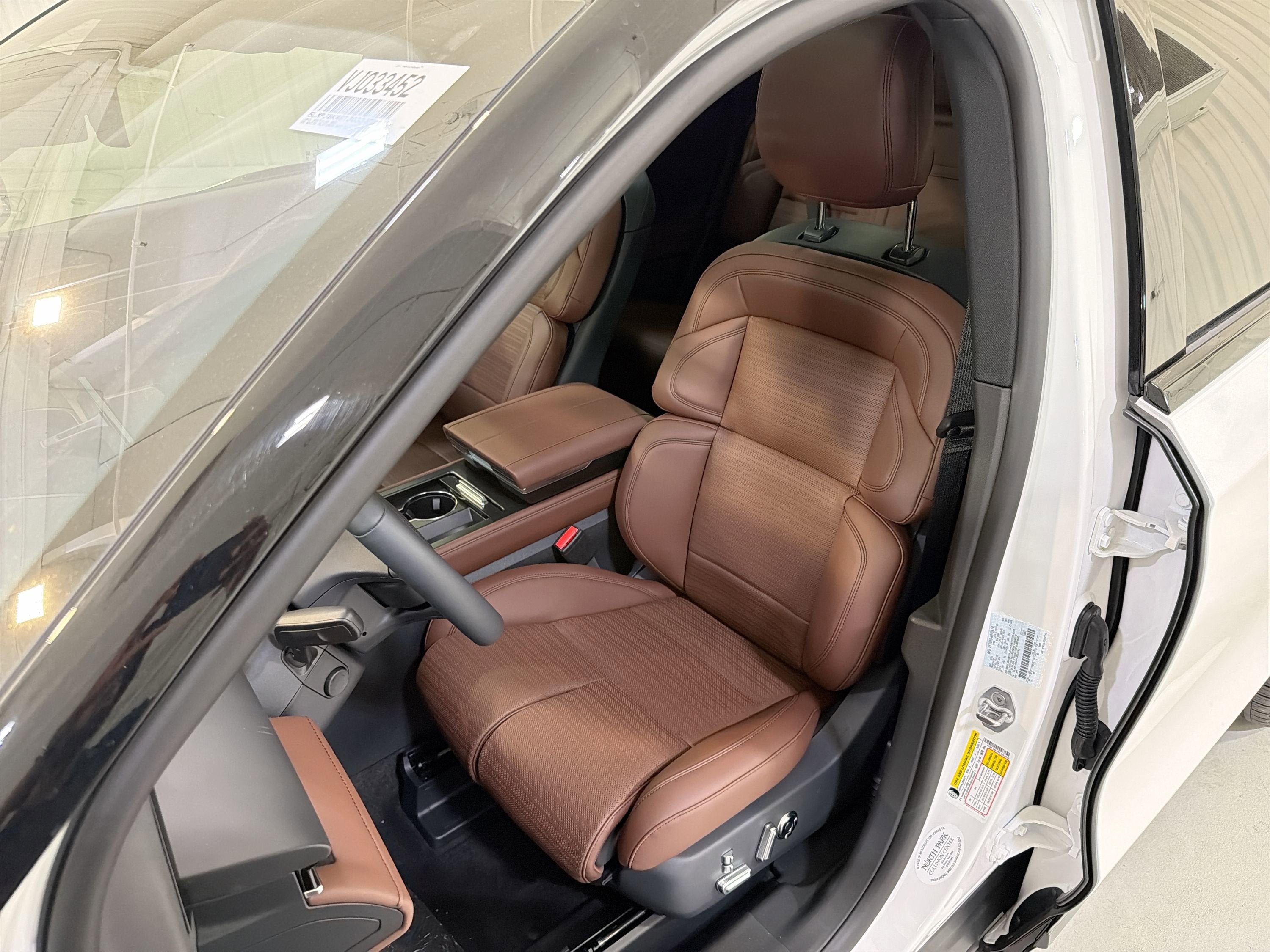 2026 Lincoln Nautilus Reserve Hybrid