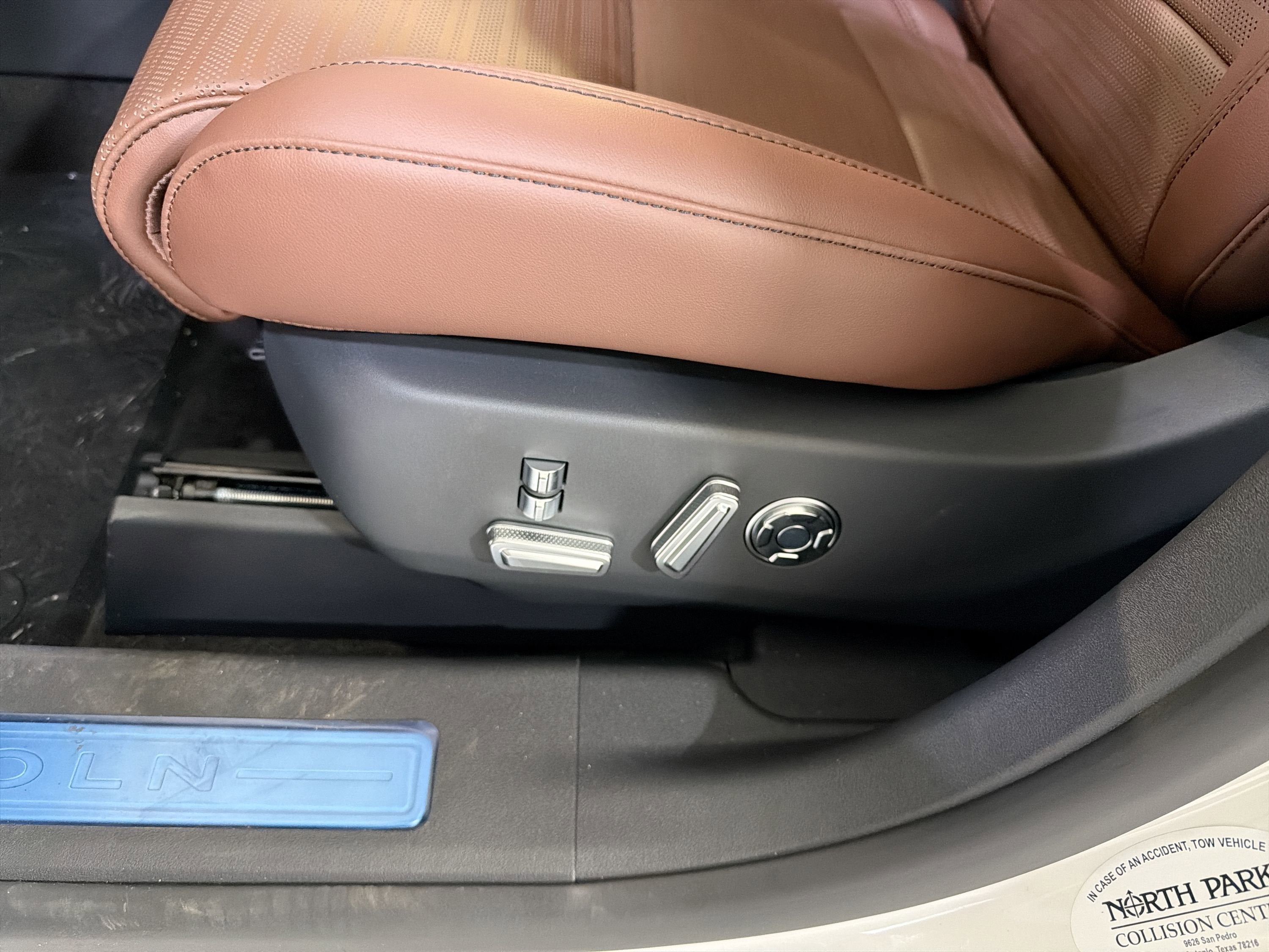 2026 Lincoln Nautilus Reserve Hybrid