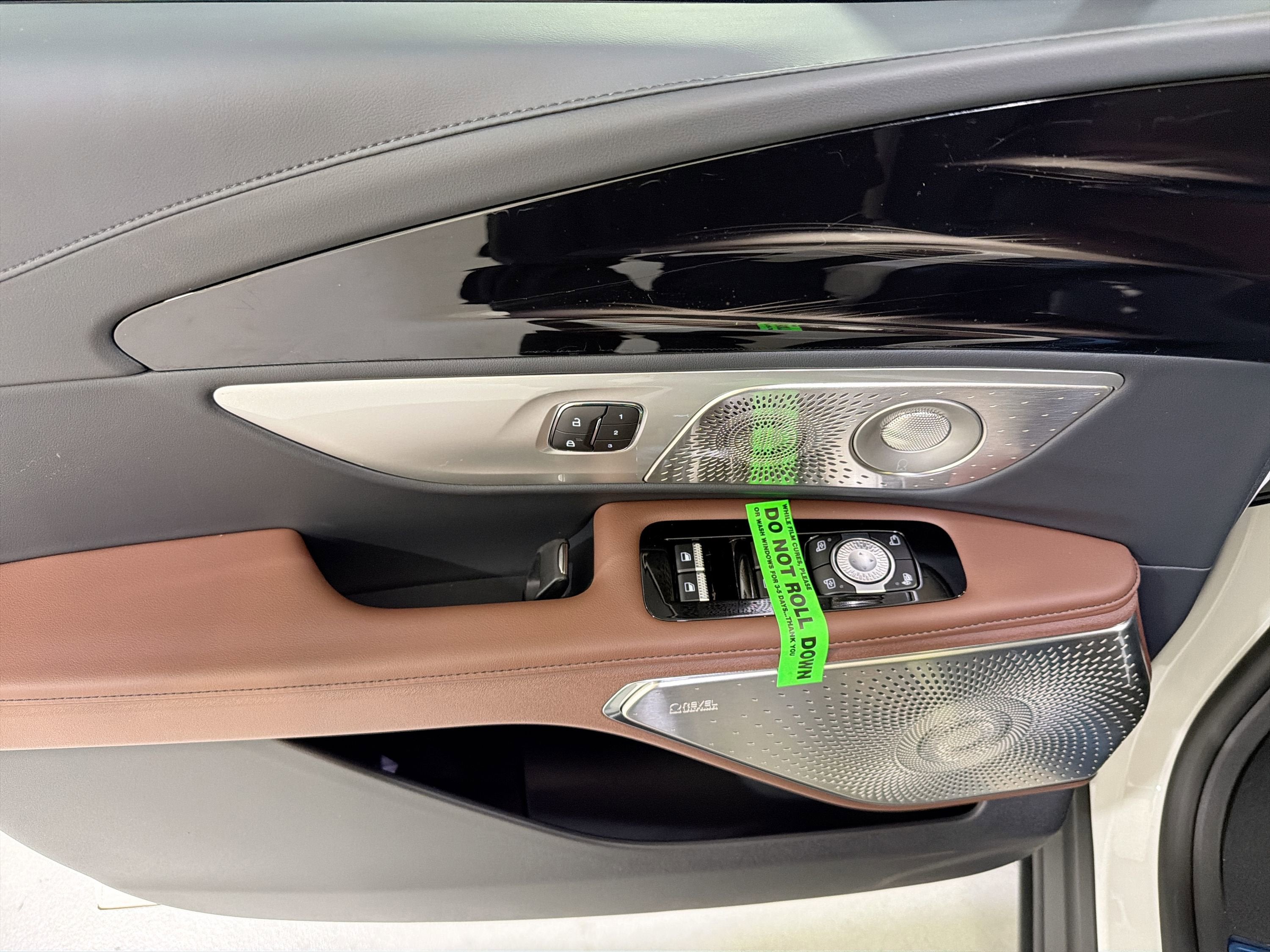 2026 Lincoln Nautilus Reserve Hybrid