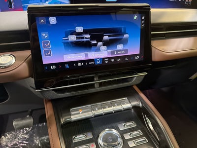 2026 Lincoln Nautilus Reserve Hybrid