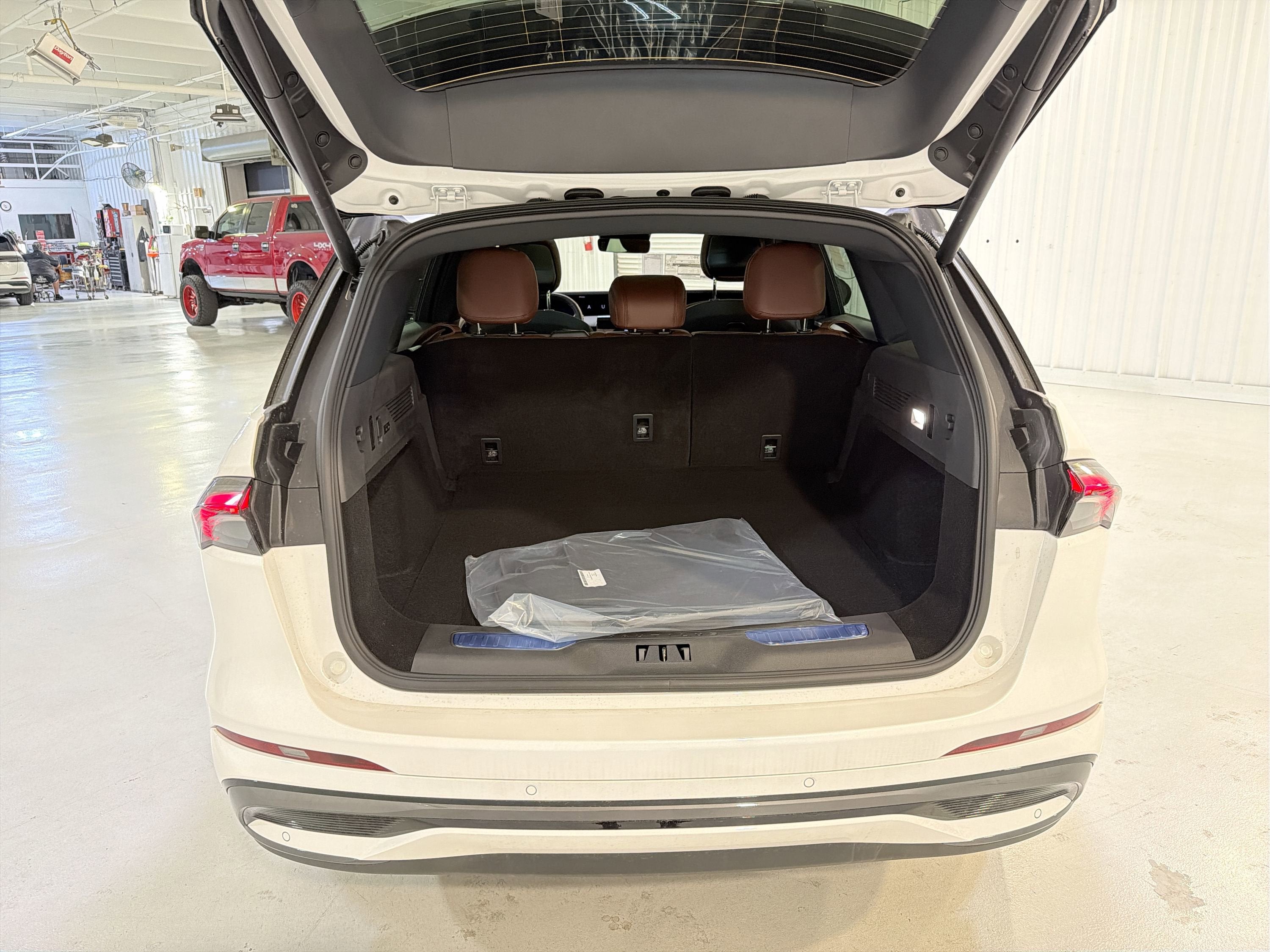 2026 Lincoln Nautilus Reserve Hybrid