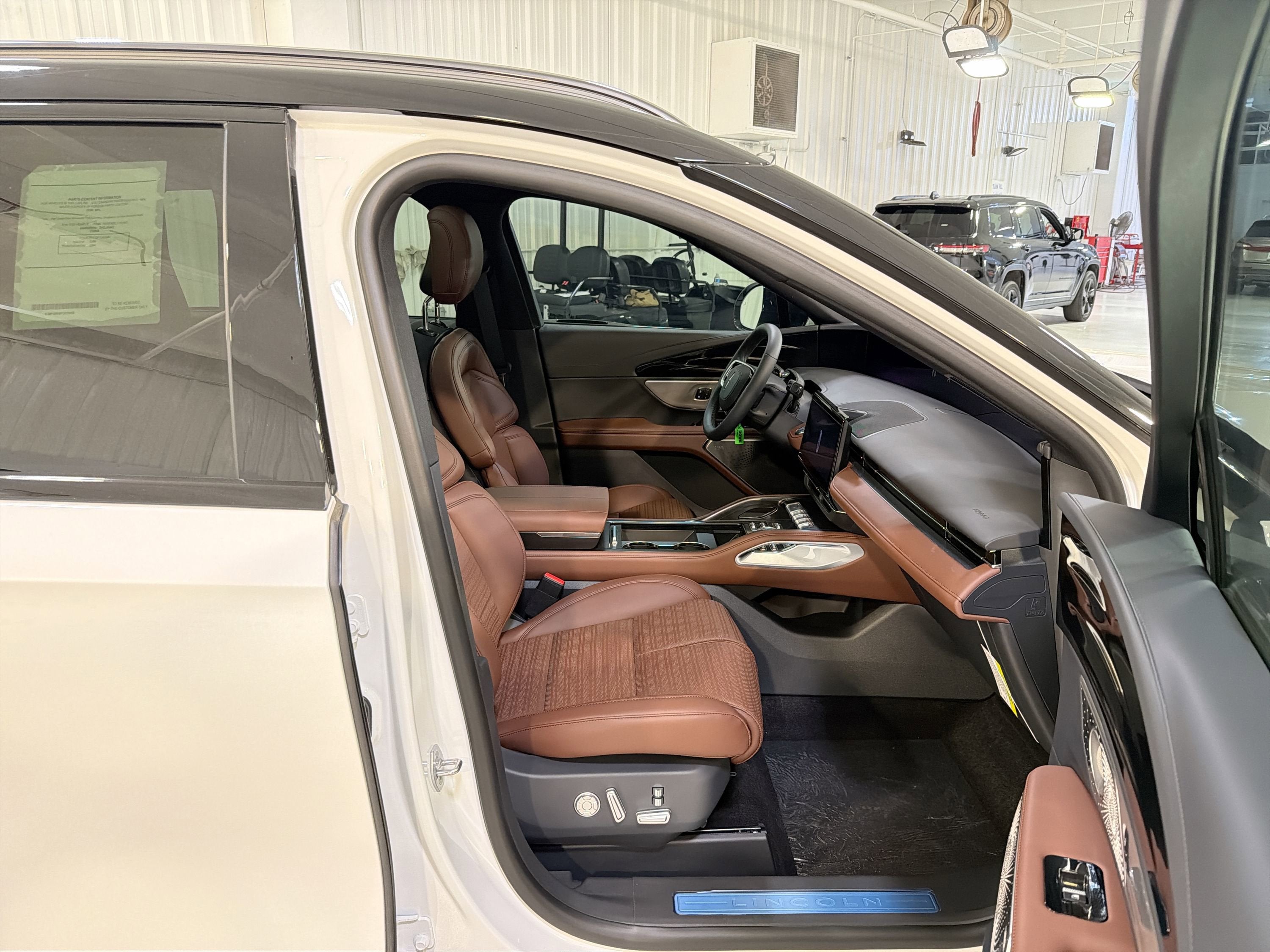 2026 Lincoln Nautilus Reserve Hybrid