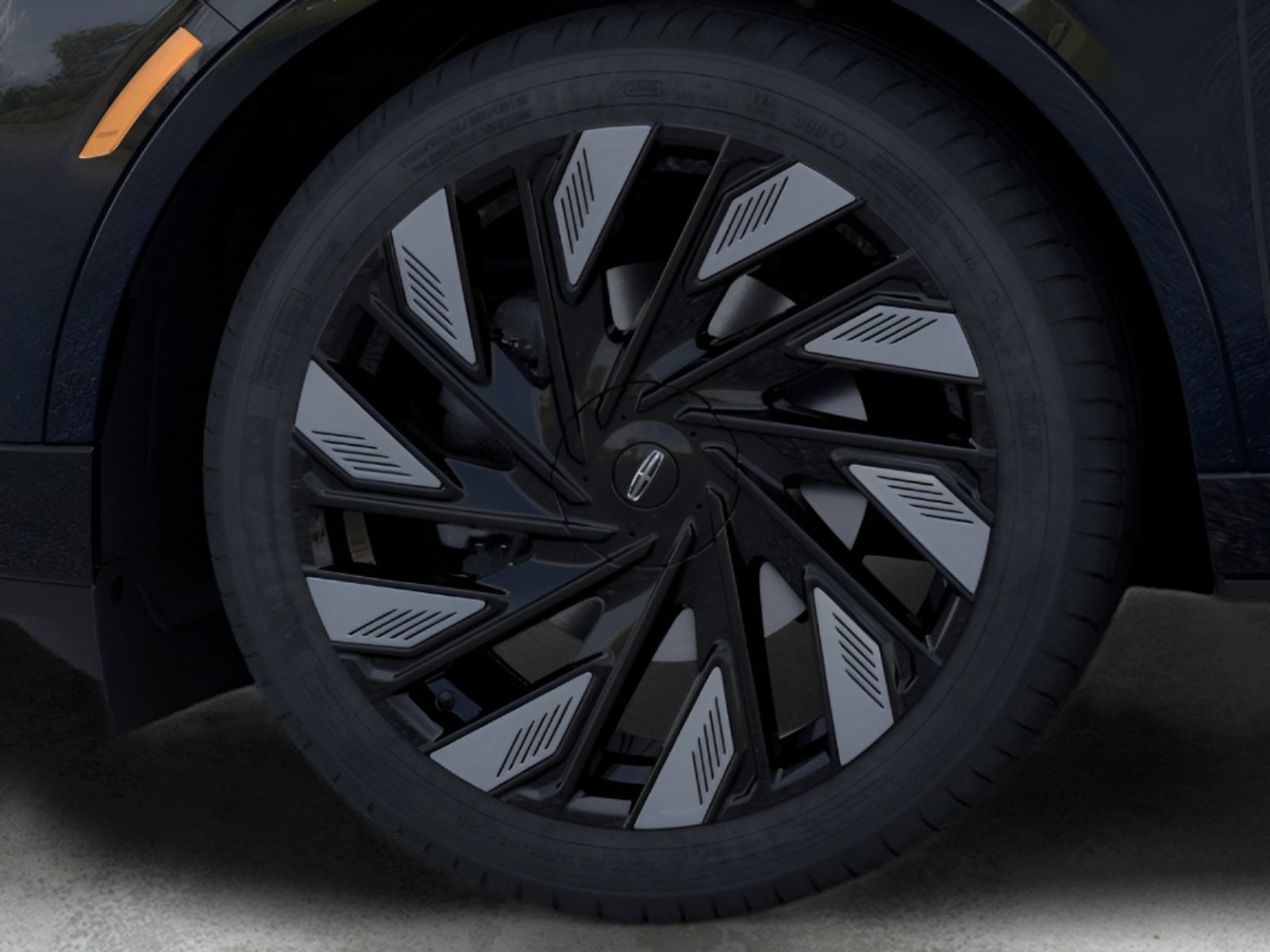 2026 Lincoln Nautilus Reserve Hybrid