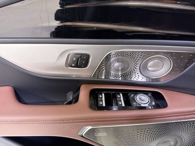 2026 Lincoln Nautilus Reserve Hybrid
