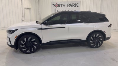 2026 Lincoln Nautilus Reserve Hybrid