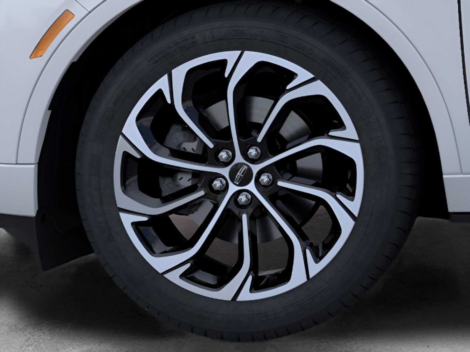 2026 Lincoln Nautilus Reserve Hybrid