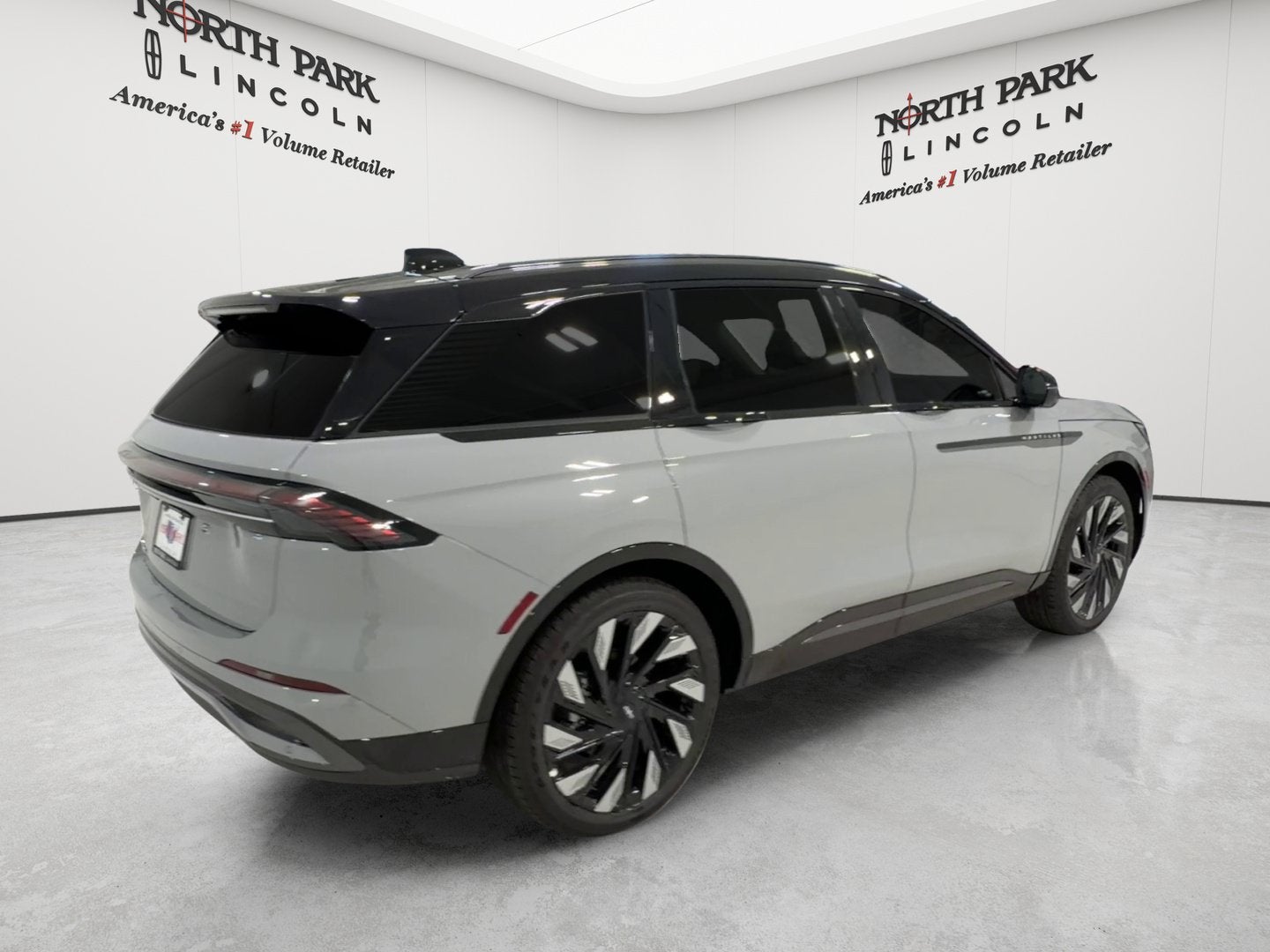 2026 Lincoln Nautilus Reserve Hybrid