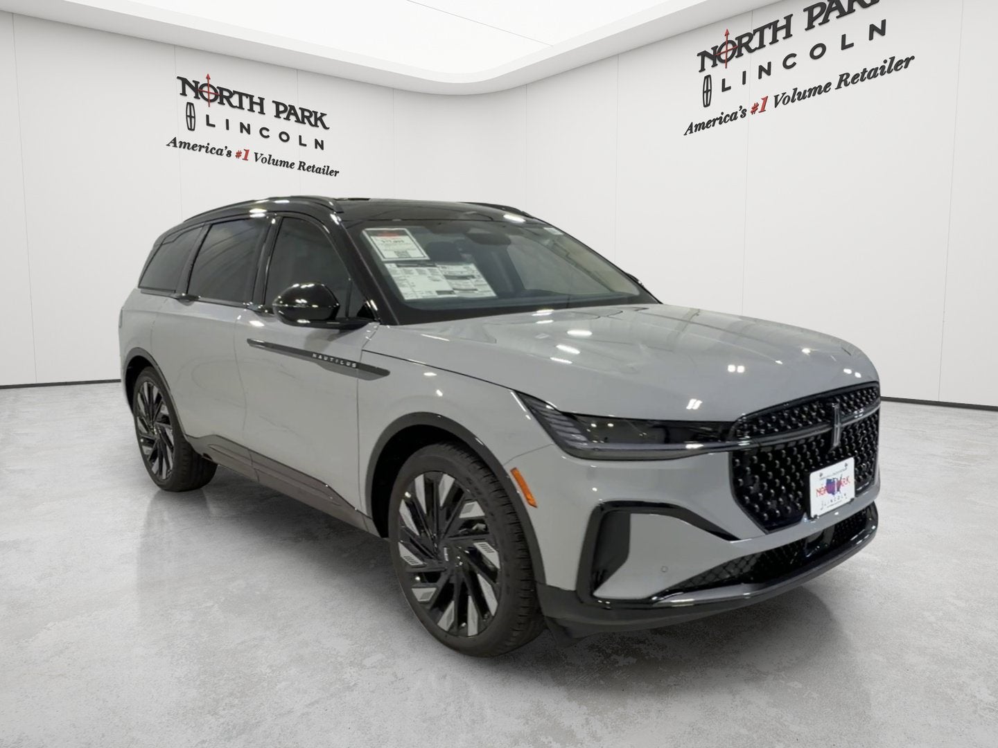 2026 Lincoln Nautilus Reserve Hybrid