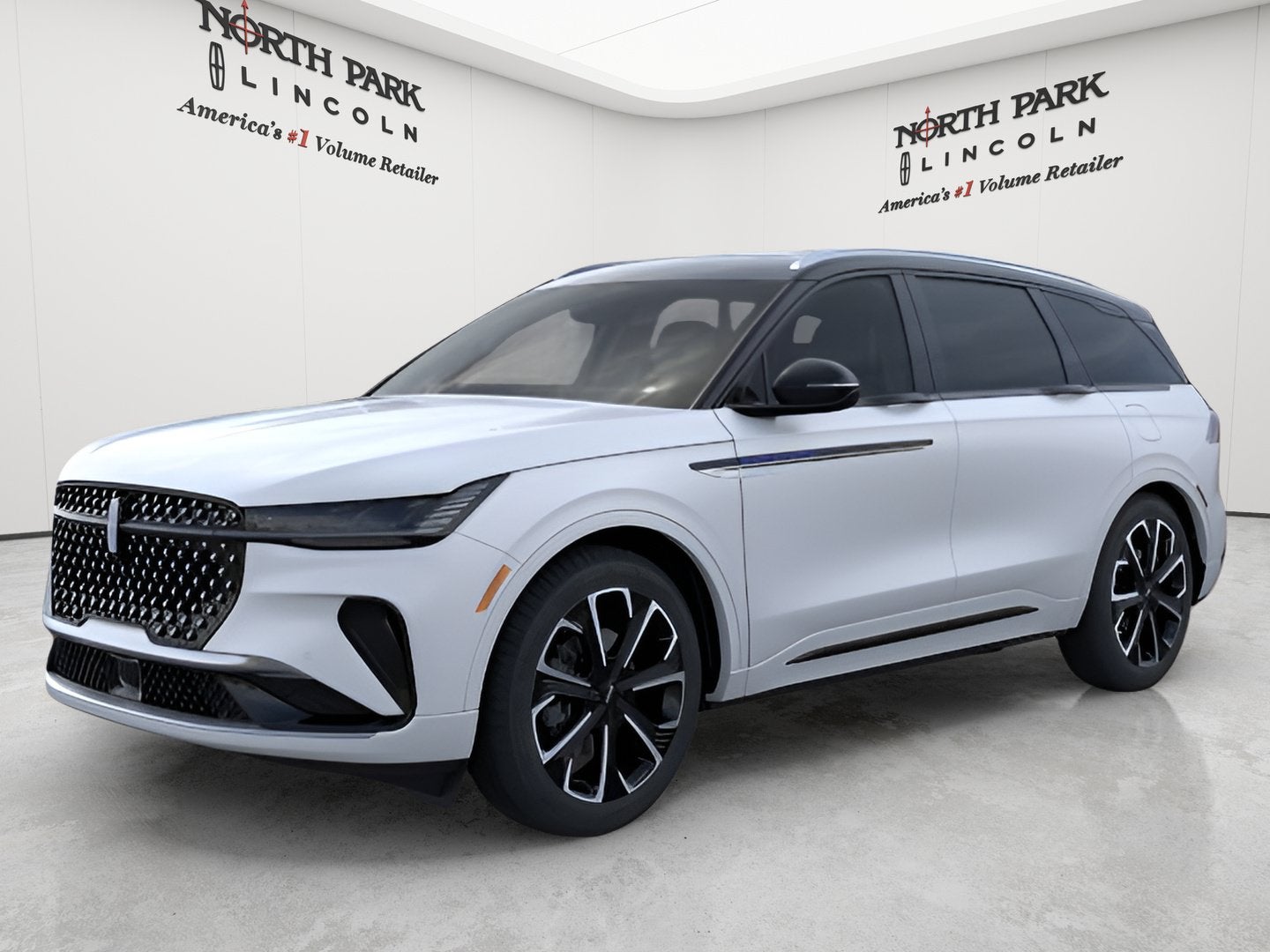 2026 Lincoln Nautilus Reserve Hybrid