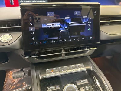 2026 Lincoln Nautilus Reserve Hybrid