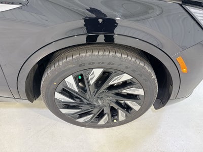 2026 Lincoln Nautilus Reserve Hybrid