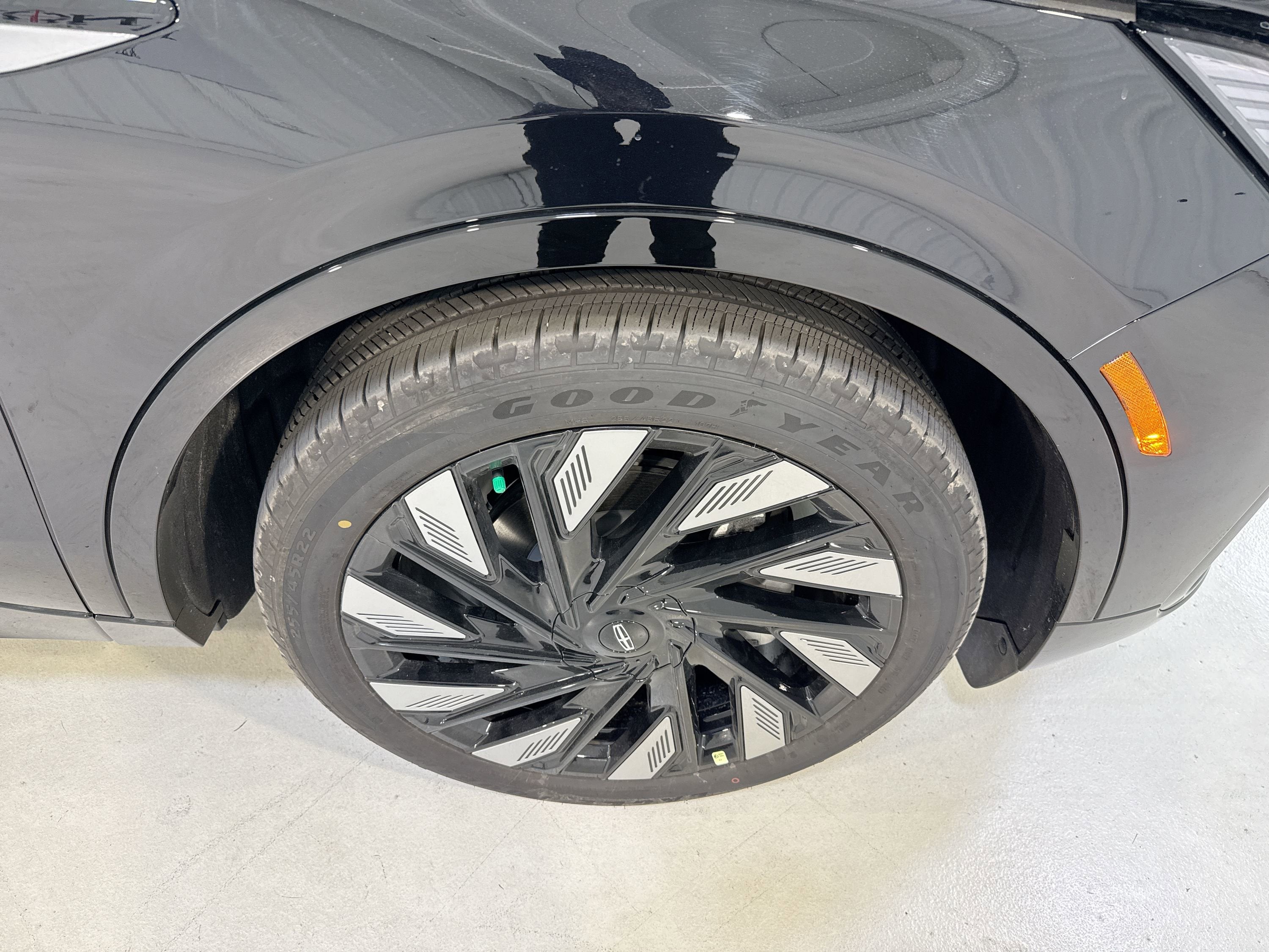 2026 Lincoln Nautilus Reserve Hybrid