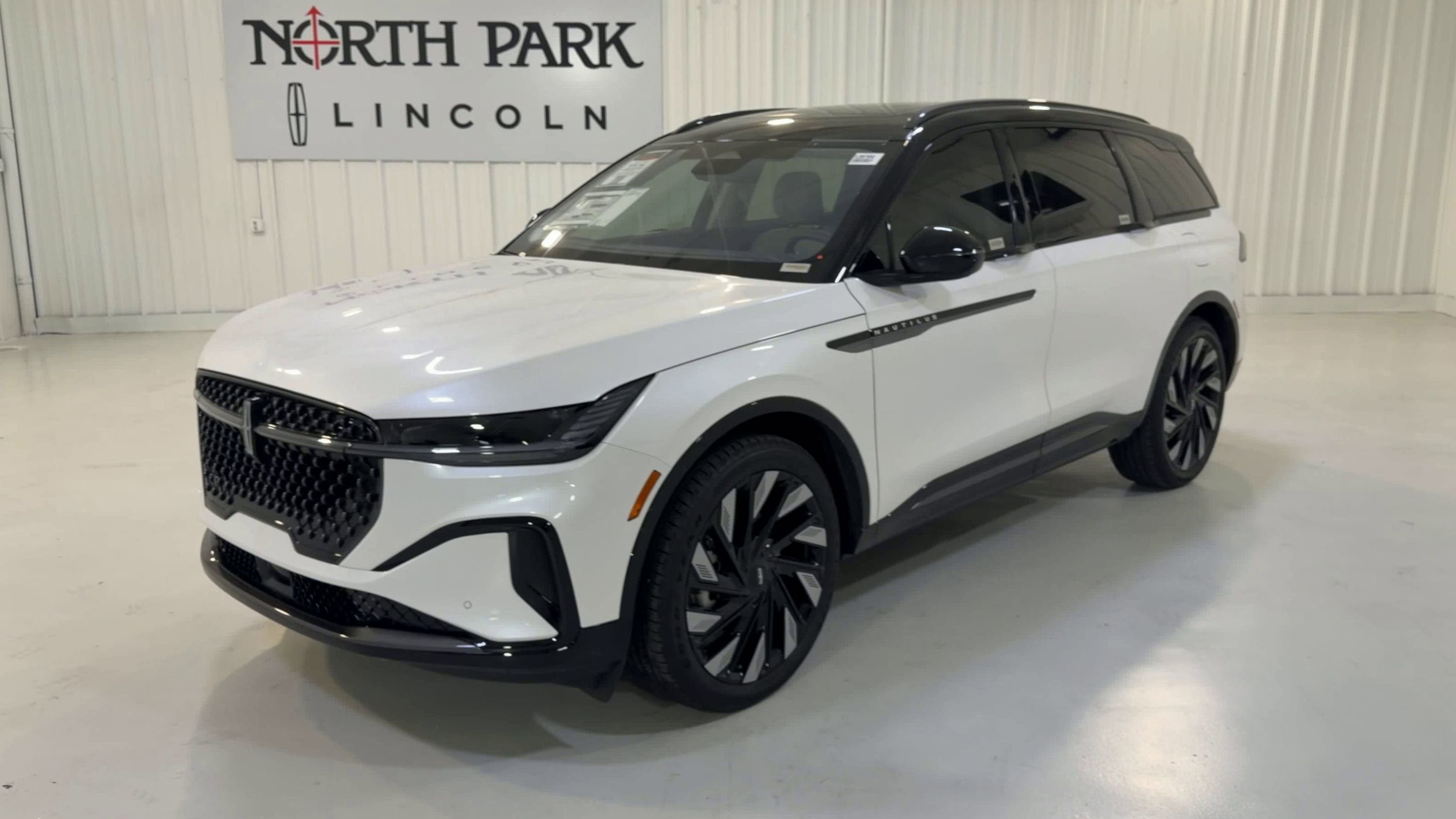 2026 Lincoln Nautilus Reserve