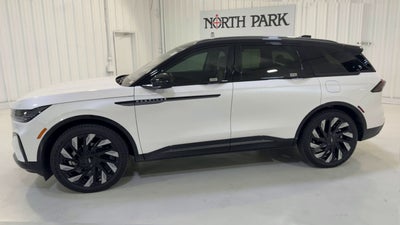 2026 Lincoln Nautilus Reserve