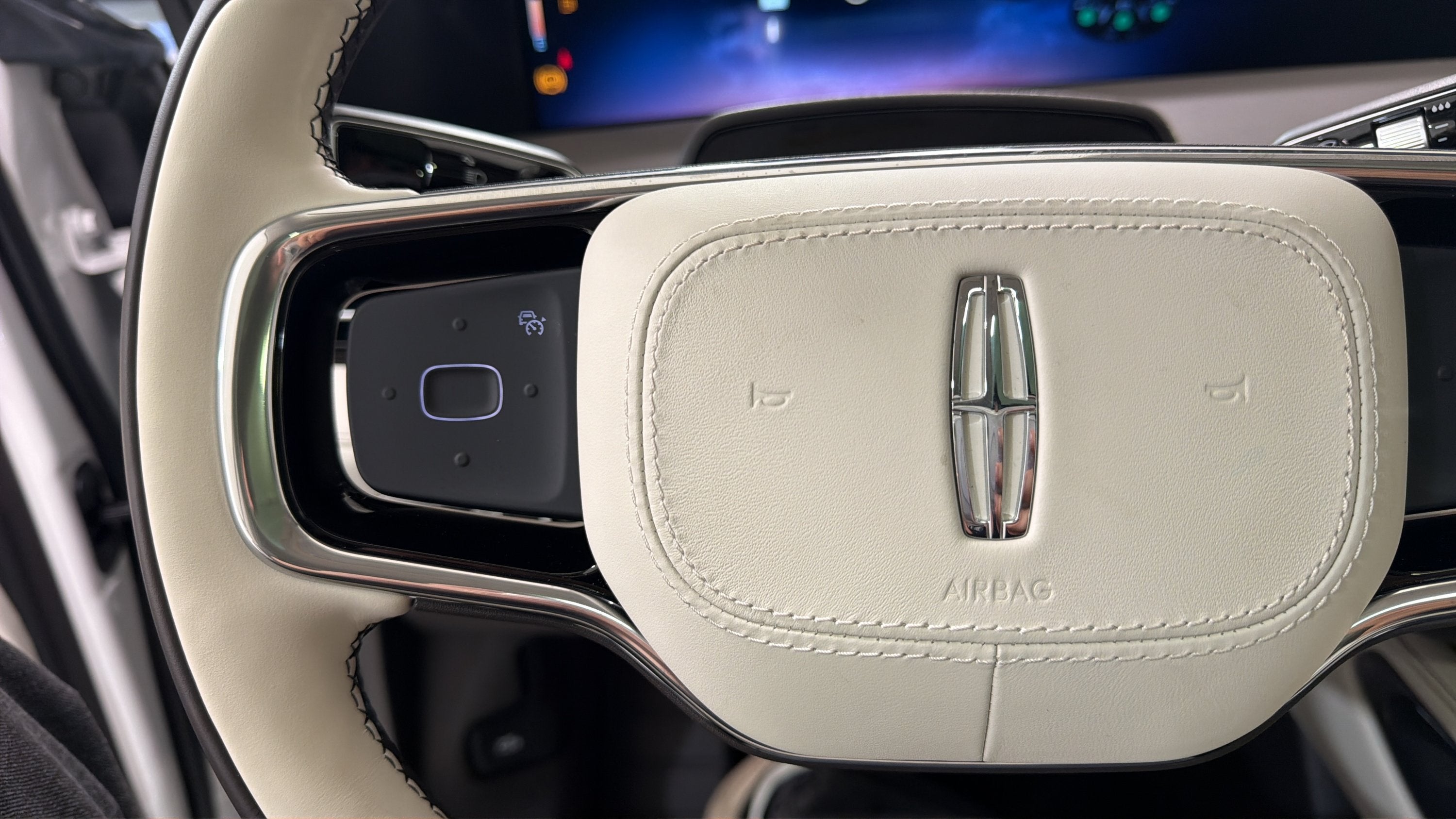 2026 Lincoln Nautilus Black Label Hybrid