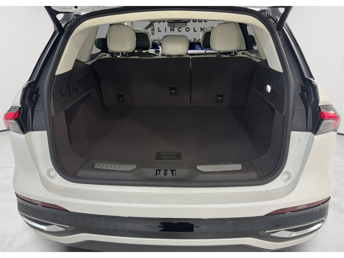 2026 Lincoln Nautilus Black Label Hybrid