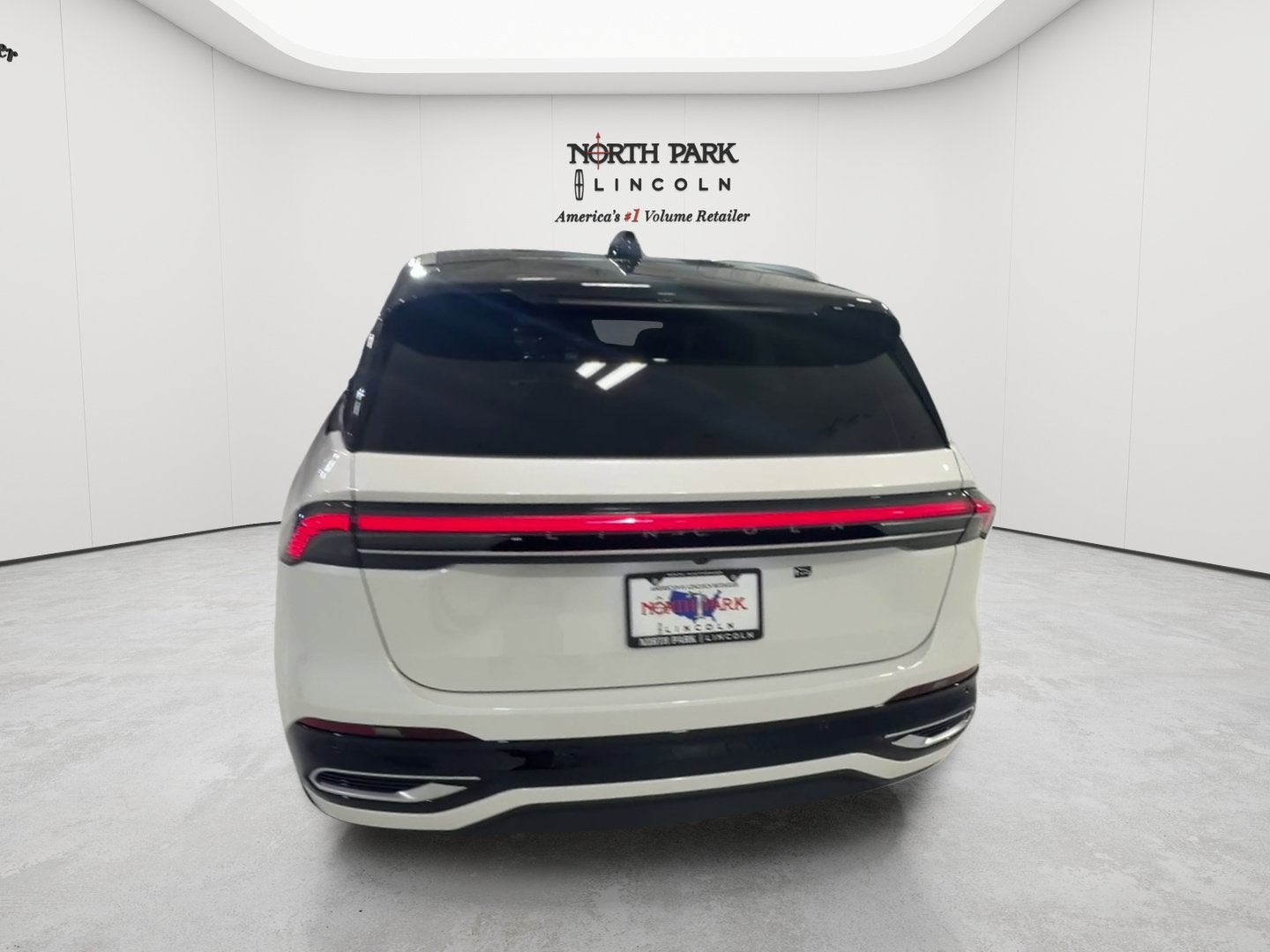 2026 Lincoln Nautilus Black Label Hybrid