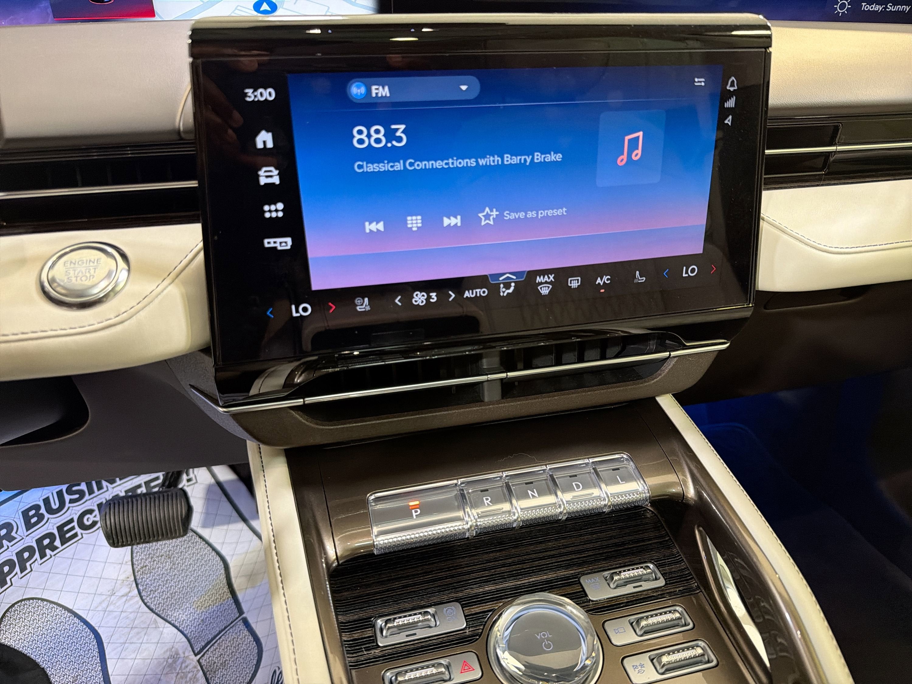 2024 Lincoln Nautilus Black Label