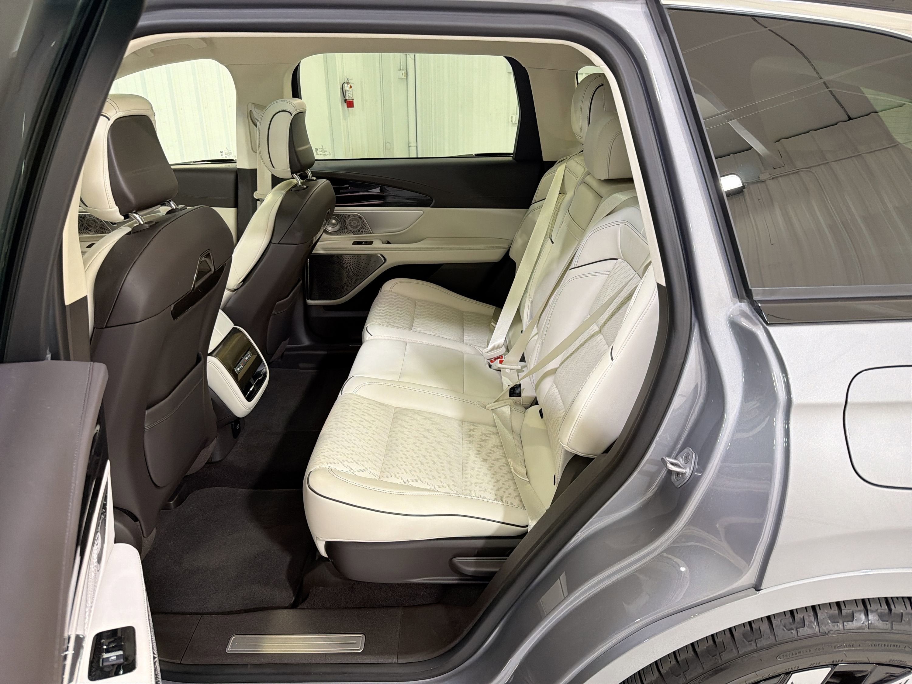 2024 Lincoln Nautilus Black Label