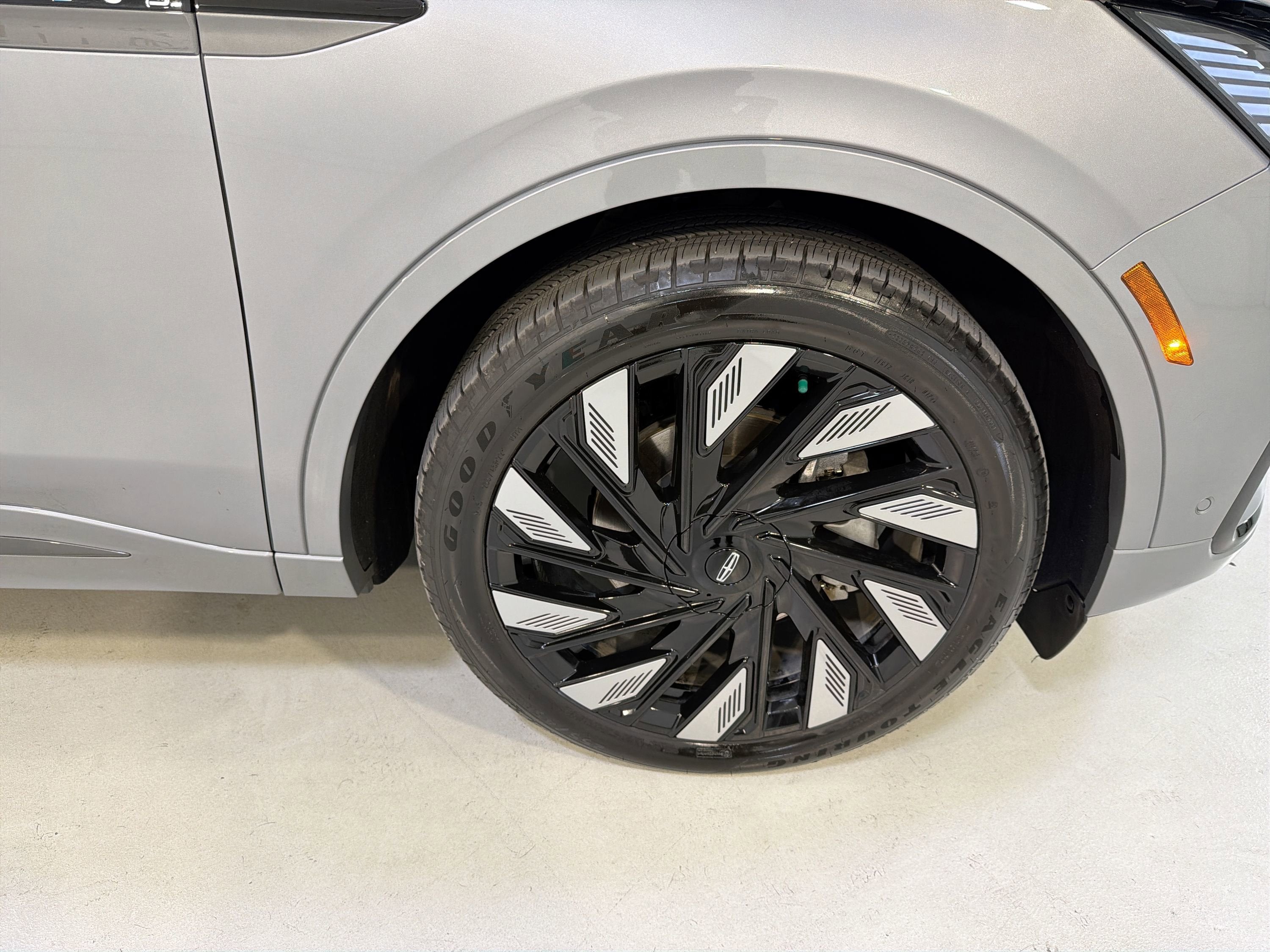 2024 Lincoln Nautilus Black Label