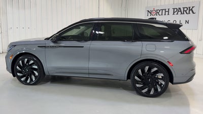 2024 Lincoln Nautilus Black Label