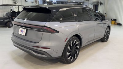 2024 Lincoln Nautilus Black Label