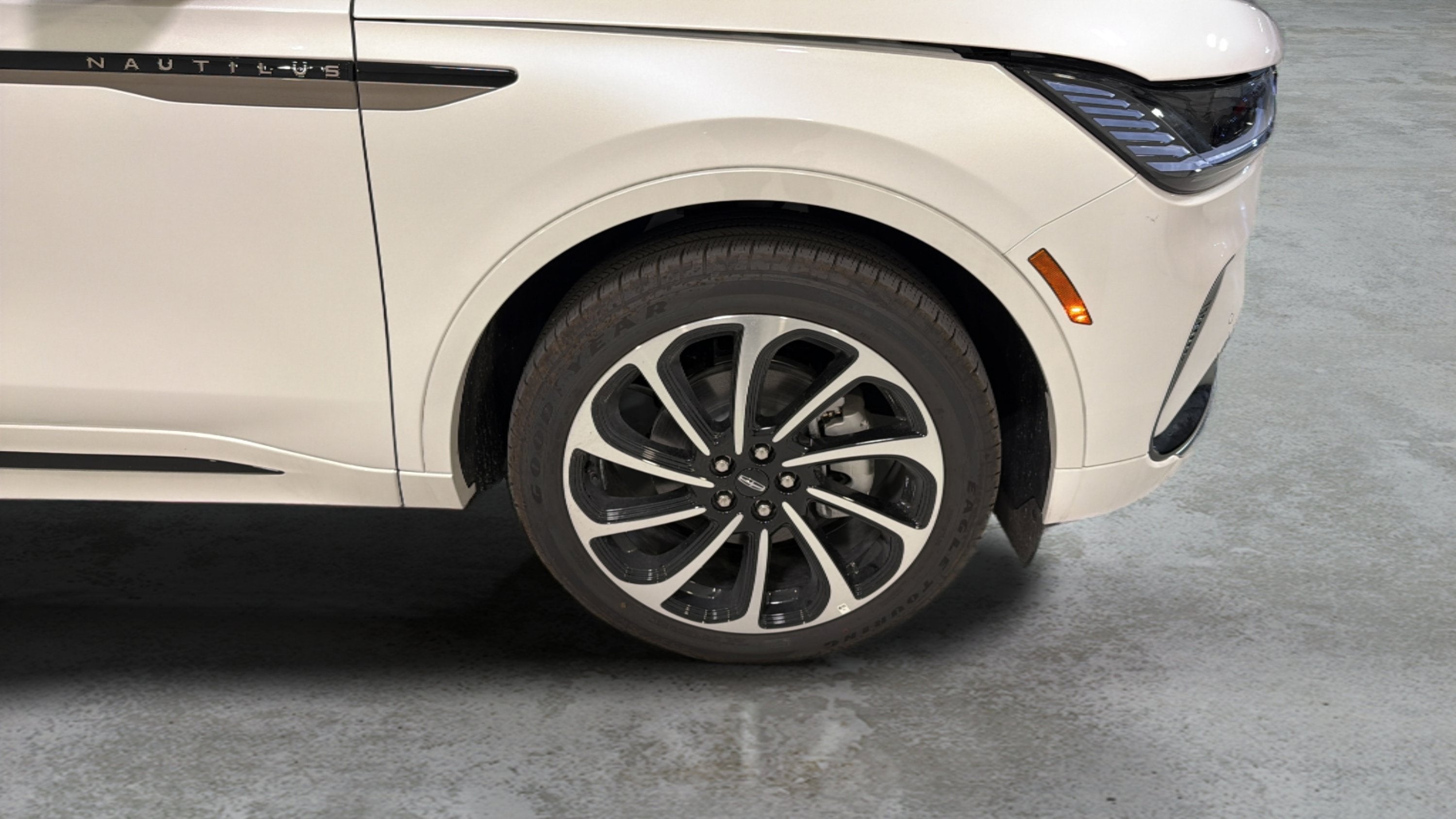 2026 Lincoln Nautilus Black Label Hybrid