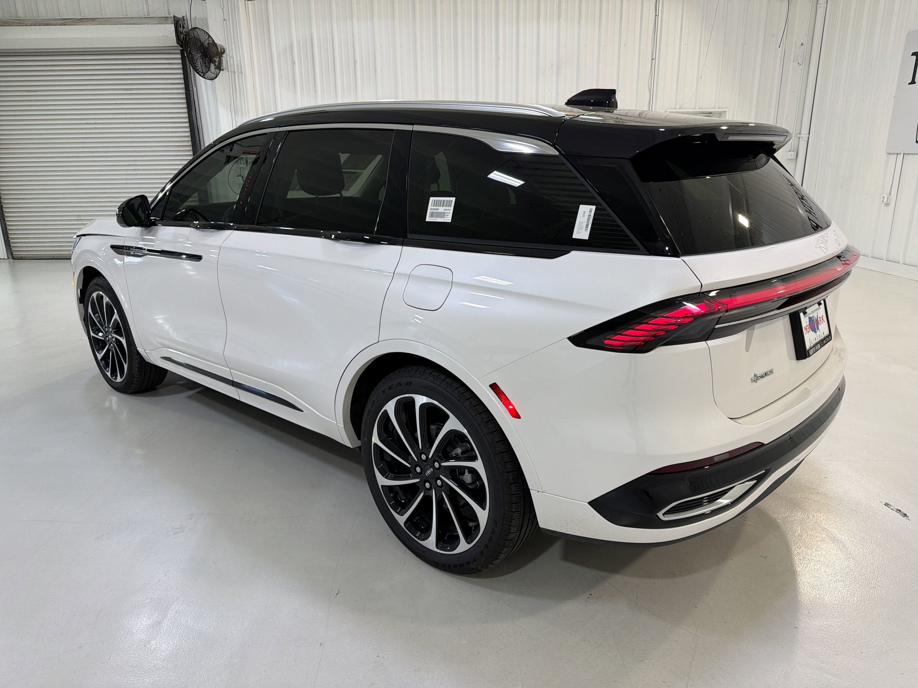 2026 Lincoln Nautilus Black Label Hybrid