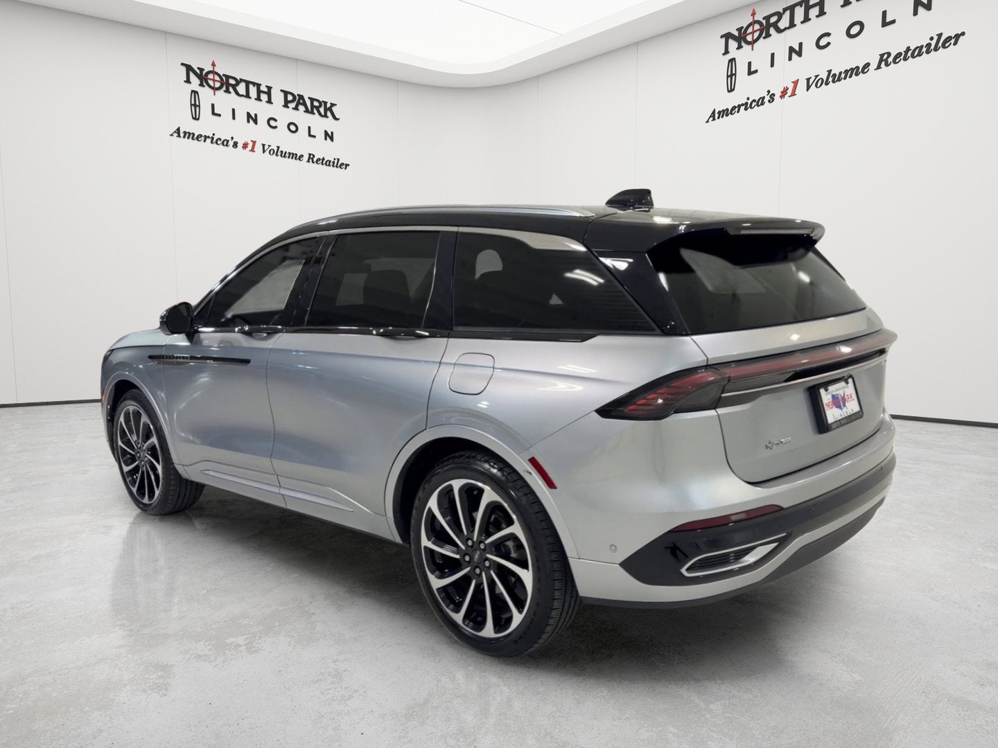 2024 Lincoln Nautilus Black Label