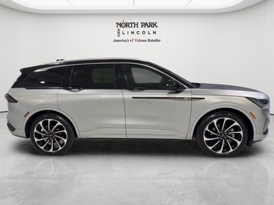 2024 Lincoln Nautilus Black Label