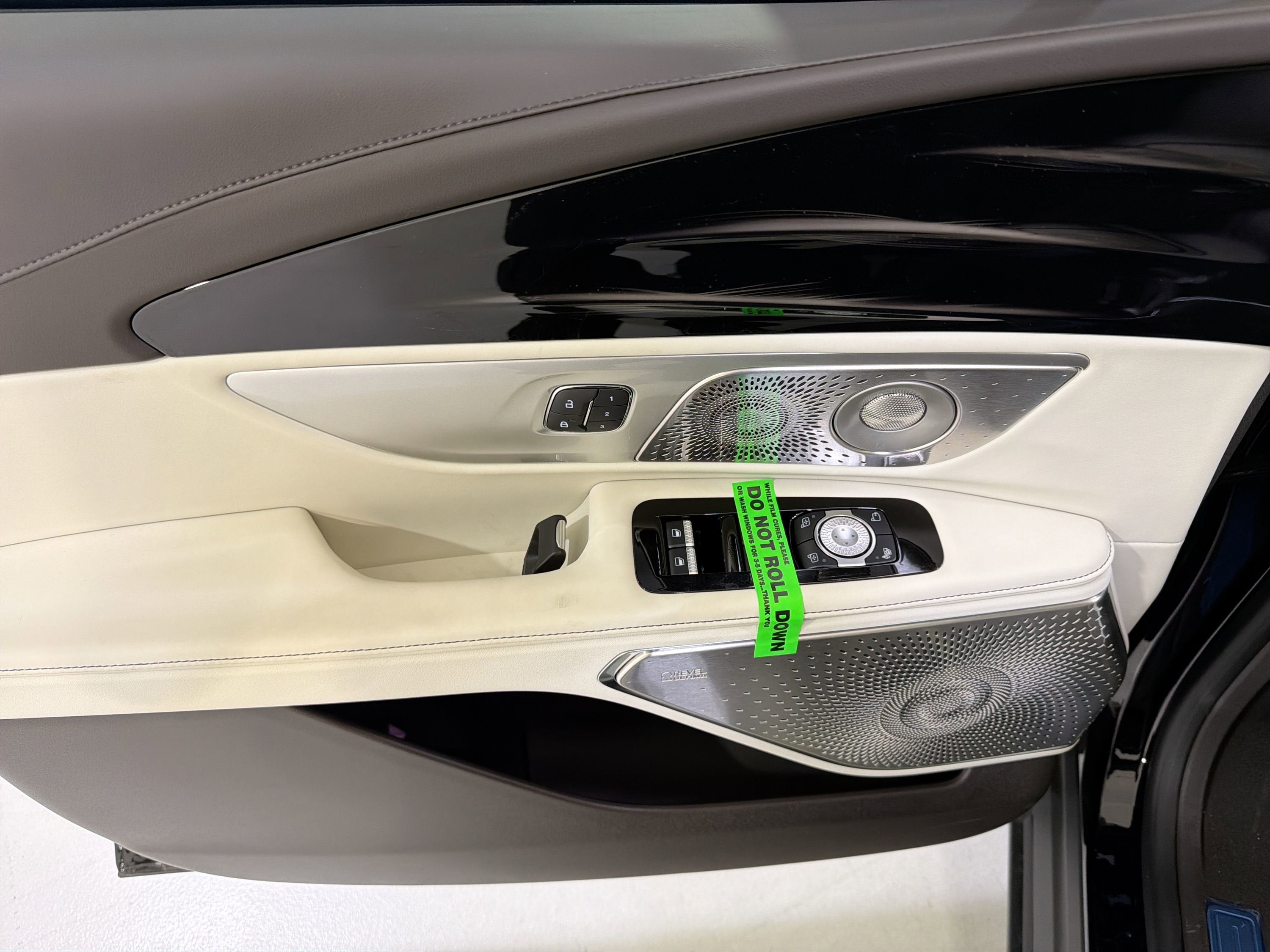 2026 Lincoln Nautilus Black Label Hybrid