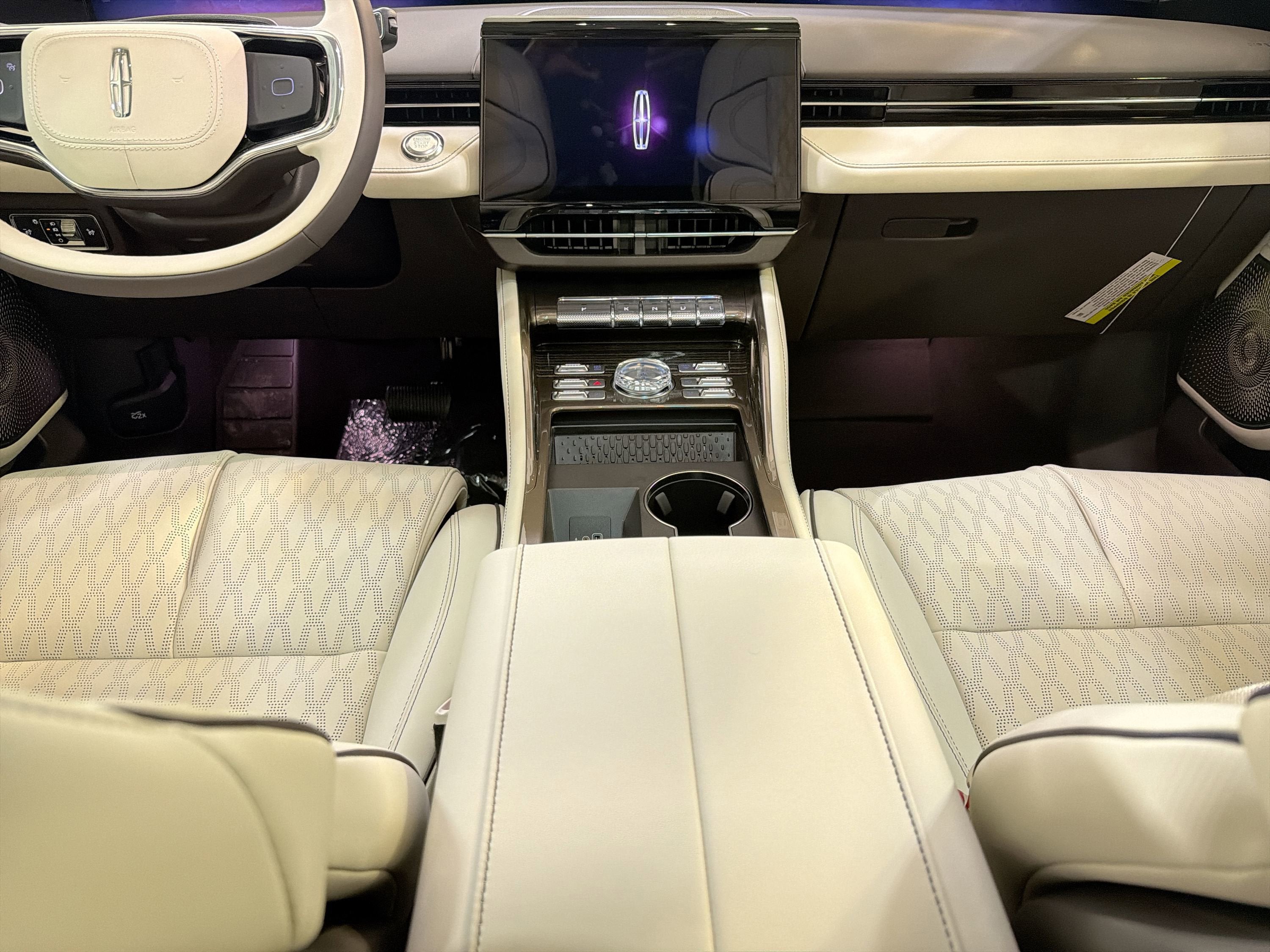 2026 Lincoln Nautilus Black Label Hybrid